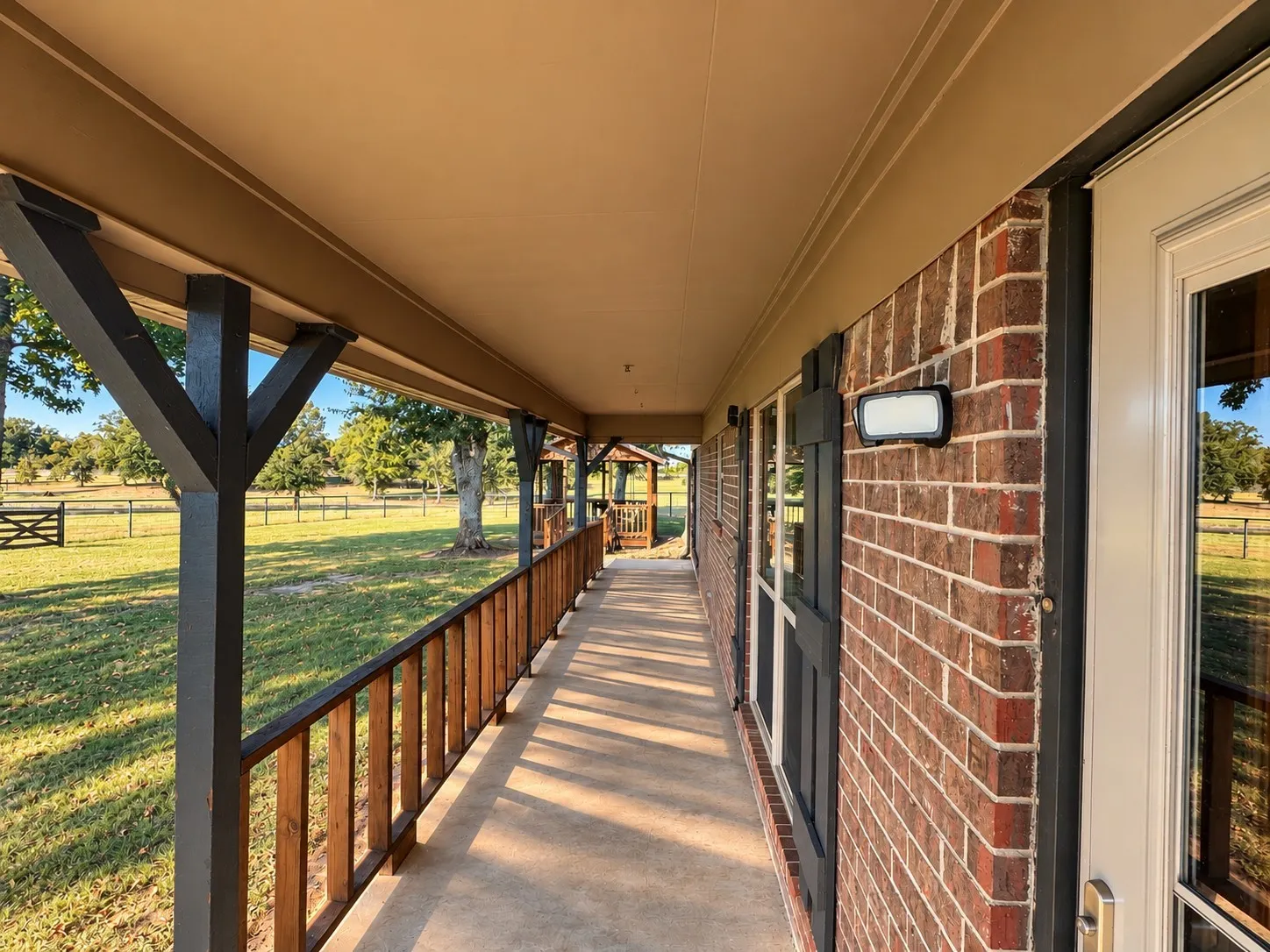 Single Family Residence For Sale in Lamar County , 3840 FM 1499, Paris, Texas 75460, 3 Bedroom, 2 Bathroom, 2 Garage spaces, 1,800 Sqft, built in 0, mls#21380017, Real Estate Agent in Paris, Homes For Sale in Lamar county, Homes For Sale in Paris, Realtor in Paris Texas, Real Estate Brokerage Independent Realty Texas, Luminita Cordes Realtor