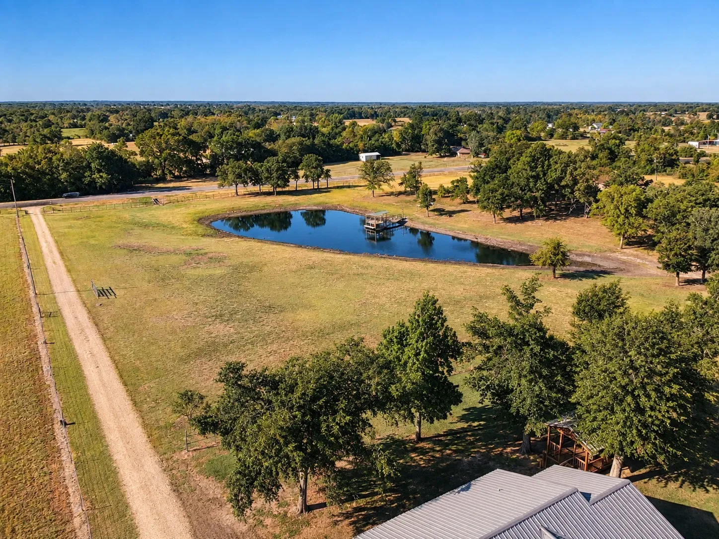 Single Family Residence For Sale in Lamar County , 3840 FM 1499, Paris, Texas 75460, 3 Bedroom, 2 Bathroom, 2 Garage spaces, 1,800 Sqft, built in 0, mls#21380017, Real Estate Agent in Paris, Homes For Sale in Lamar county, Homes For Sale in Paris, Realtor in Paris Texas, Real Estate Brokerage Independent Realty Texas, Luminita Cordes Realtor