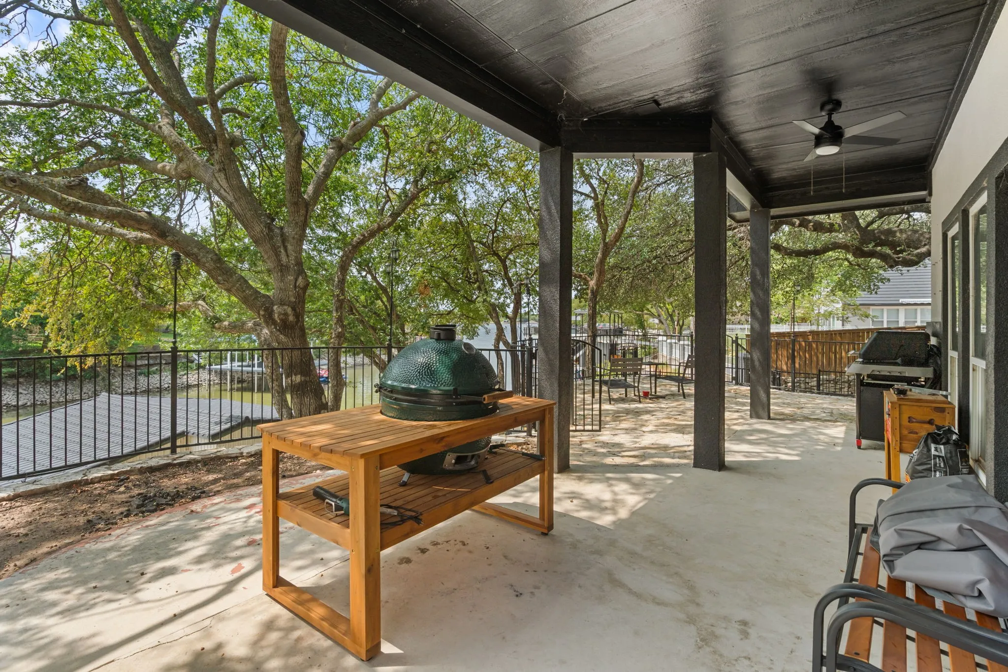 Single Family Residence For Rent in Tarrant County , 8517 Woodlake Circle, Fort Worth, Texas 76179, 4 Bedroom, 3 Bathroom, 3 Garage spaces, 3,404 Sqft, built in 1997, mls#21380276, Real Estate Agent in Fort Worth, Homes For Rent in Tarrant county, Homes For Rent in Fort Worth, Realtor in Fort Worth Texas, Real Estate Brokerage Independent Realty Texas, Luminita Cordes Realtor