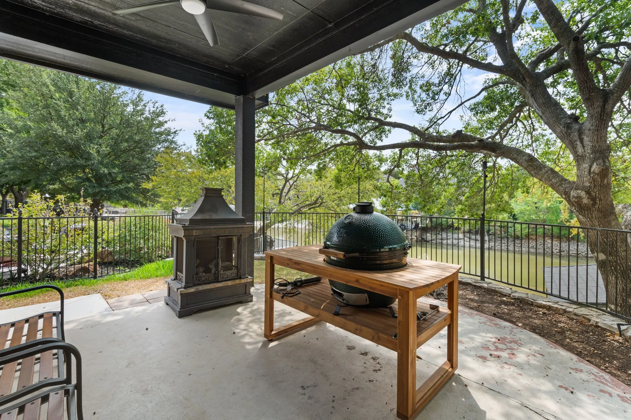 Single Family Residence For Rent in Tarrant County , 8517 Woodlake Circle, Fort Worth, Texas 76179, 4 Bedroom, 3 Bathroom, 3 Garage spaces, 3,404 Sqft, built in 1997, mls#21380276, Real Estate Agent in Fort Worth, Homes For Rent in Tarrant county, Homes For Rent in Fort Worth, Realtor in Fort Worth Texas, Real Estate Brokerage Independent Realty Texas, Luminita Cordes Realtor