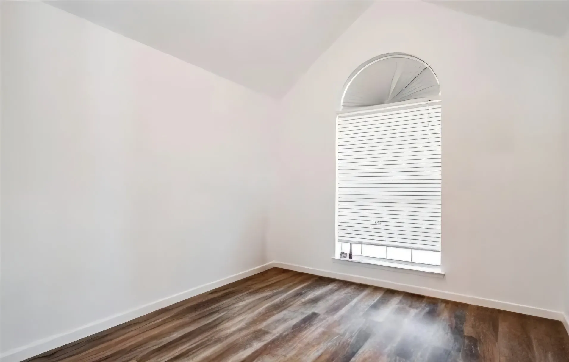 Single Family Residence For Sale in Dallas County , 6618 Bandalia Drive, Rowlett, Texas 75089, 3 Bedroom, 2 Bathroom, 2 Garage spaces, 1,386 Sqft, built in 1992, mls#21380225, Real Estate Agent in Rowlett, Homes For Sale in Dallas county, Homes For Sale in Rowlett, Realtor in Rowlett Texas, Real Estate Brokerage Independent Realty Texas, Luminita Cordes Realtor