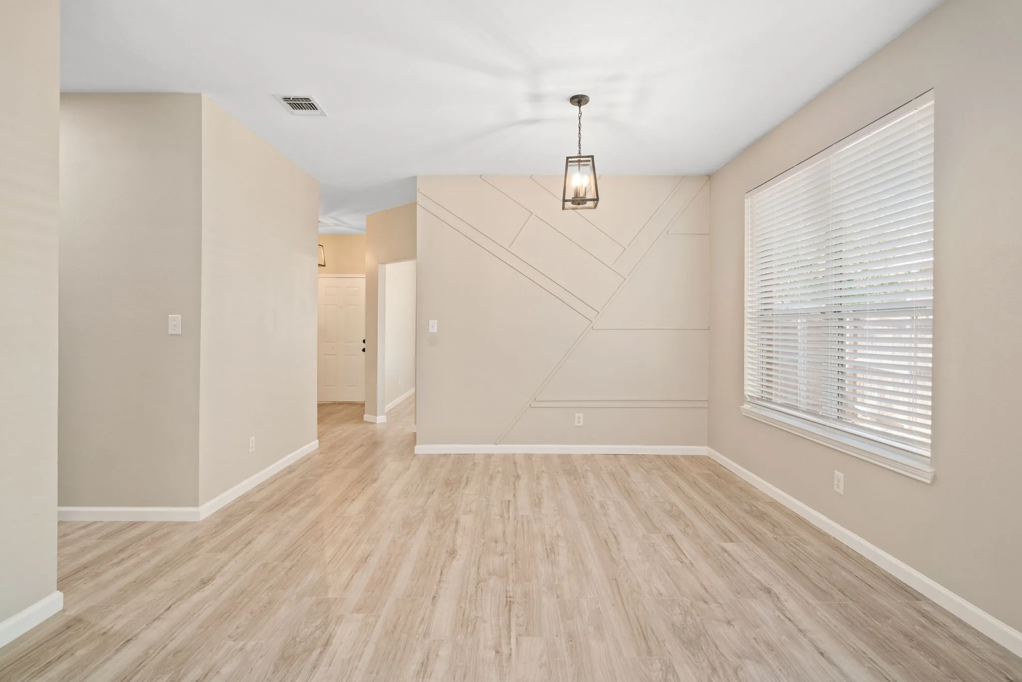 It's time to entertain! You'll love hosting gatherings in the formal dining room.