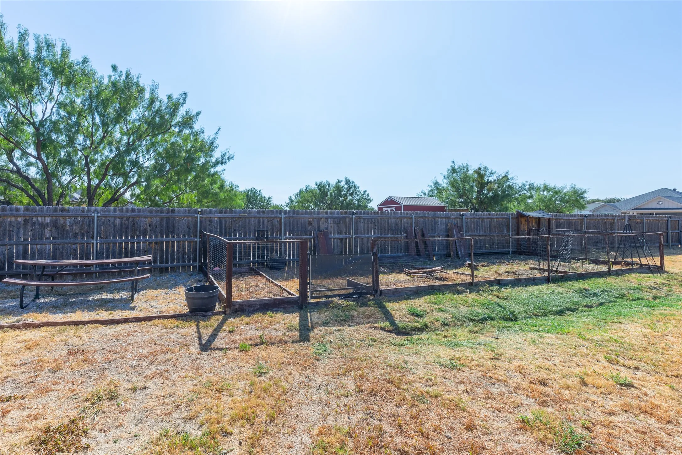 Single Family Residence For Sale in Taylor County , 253 Hog Eye Road, Abilene, Texas 79602, 3 Bedroom, 2 Bathroom, 2 Garage spaces, 1,828 Sqft, built in 2017, mls#21378886, Real Estate Agent in Abilene, Homes For Sale in Taylor county, Homes For Sale in Abilene, Realtor in Abilene Texas, Real Estate Brokerage Independent Realty Texas, Luminita Cordes Realtor