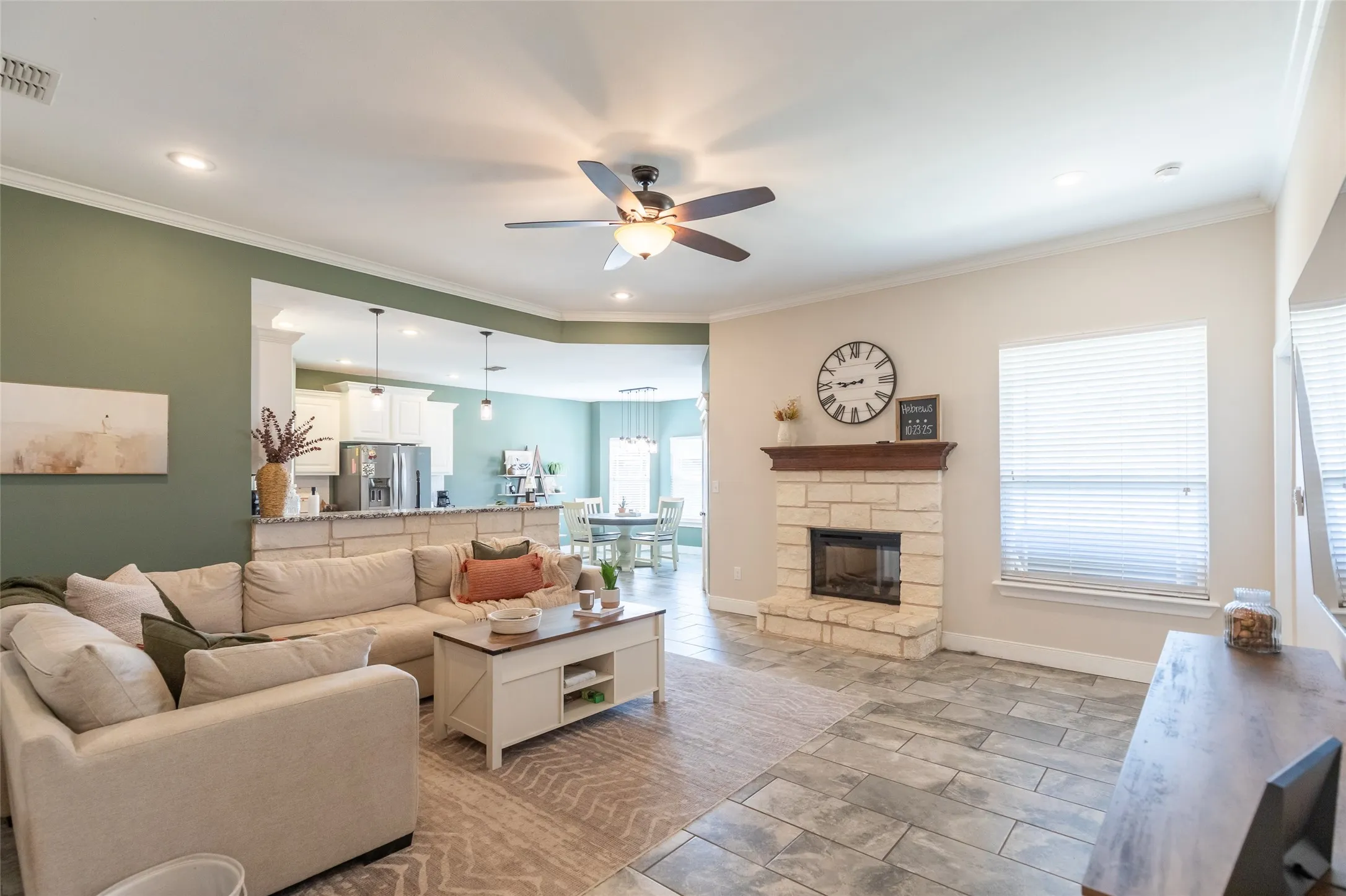 Single Family Residence For Sale in Taylor County , 253 Hog Eye Road, Abilene, Texas 79602, 3 Bedroom, 2 Bathroom, 2 Garage spaces, 1,828 Sqft, built in 2017, mls#21378886, Real Estate Agent in Abilene, Homes For Sale in Taylor county, Homes For Sale in Abilene, Realtor in Abilene Texas, Real Estate Brokerage Independent Realty Texas, Luminita Cordes Realtor