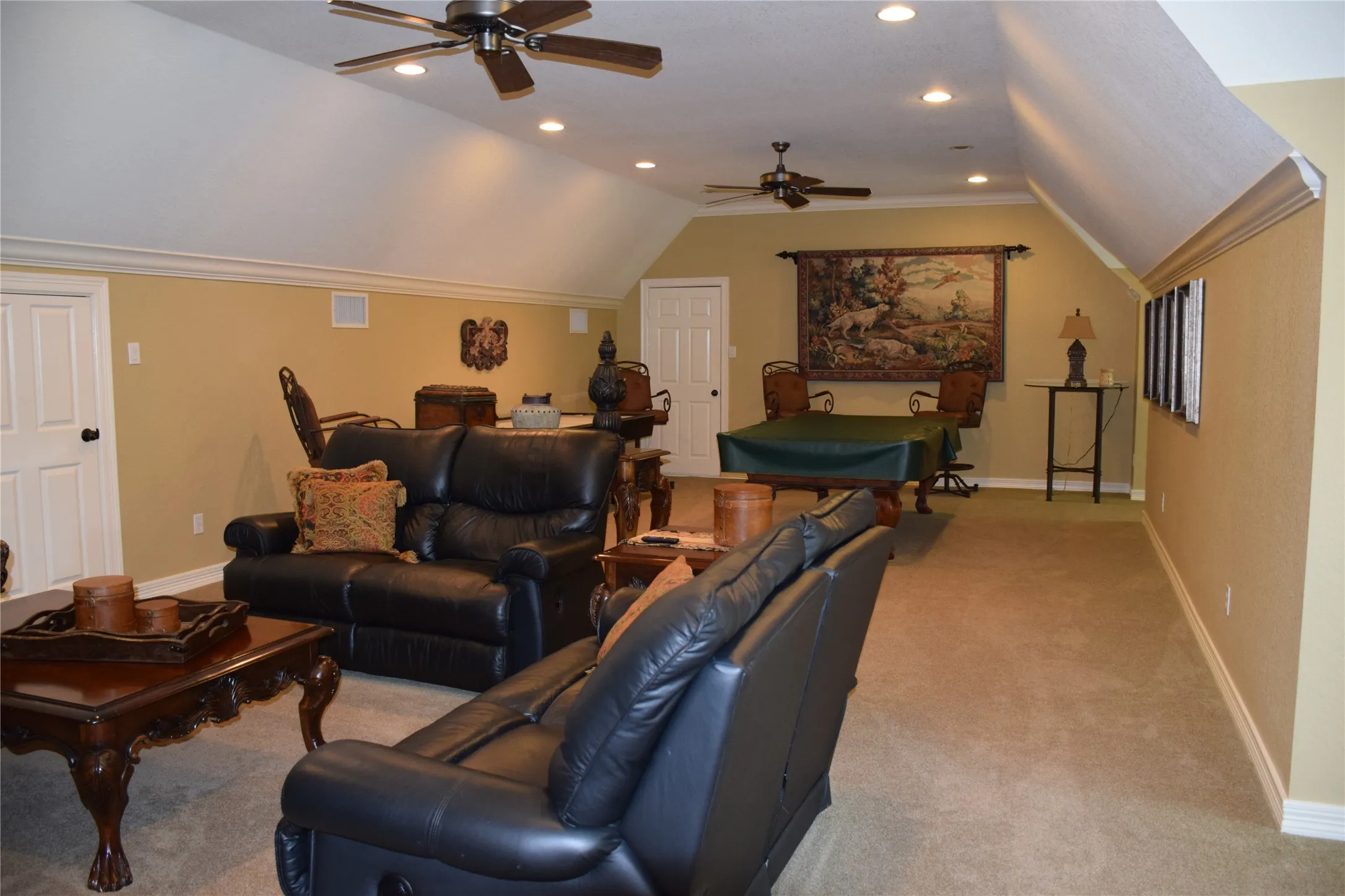 Single Family Residence For Sale in Tarrant County , 1804 Mesquite Court, Southlake, Texas 76092, 5 Bedroom, 4 Bathroom, 3 Garage spaces, 5,929 Sqft, built in 1998, mls#21379631, Real Estate Agent in Southlake, Homes For Sale in Tarrant county, Homes For Sale in Southlake, Realtor in Southlake Texas, Real Estate Brokerage Independent Realty Texas, Luminita Cordes Realtor