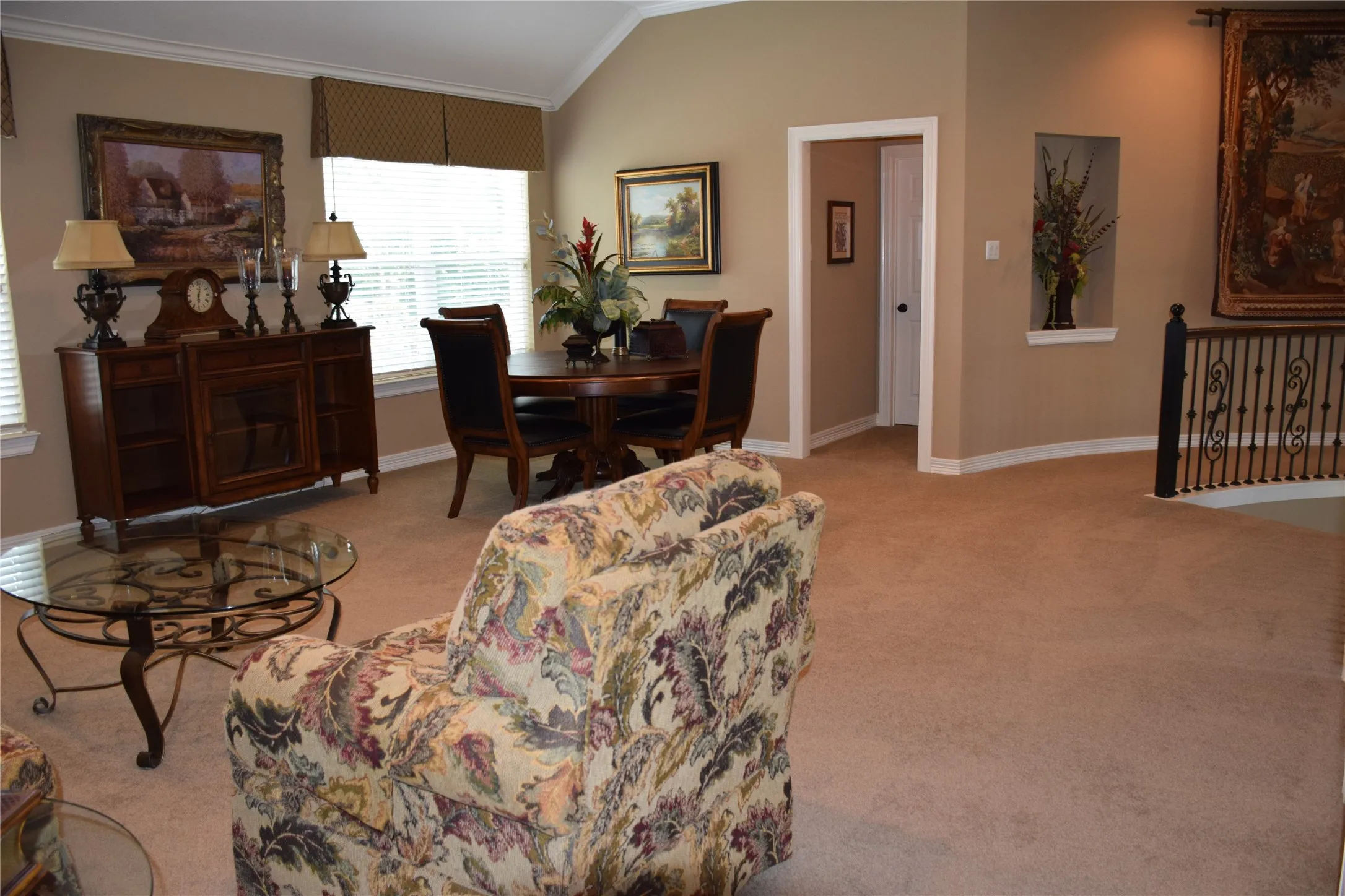 Single Family Residence For Sale in Tarrant County , 1804 Mesquite Court, Southlake, Texas 76092, 5 Bedroom, 4 Bathroom, 3 Garage spaces, 5,929 Sqft, built in 1998, mls#21379631, Real Estate Agent in Southlake, Homes For Sale in Tarrant county, Homes For Sale in Southlake, Realtor in Southlake Texas, Real Estate Brokerage Independent Realty Texas, Luminita Cordes Realtor