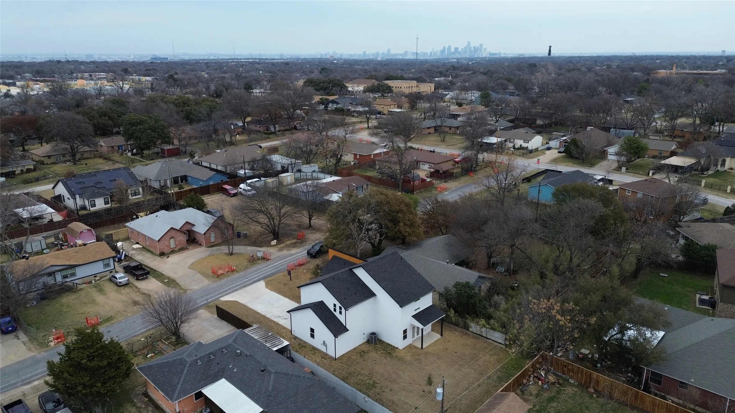 Single Family Residence For Sale in Dallas County , 4448 Marcell Avenue, Dallas, Texas 75211, 4 Bedroom, 4 Bathroom, 2 Garage spaces, 2,067 Sqft, built in 2024, mls#21380039, Real Estate Agent in Dallas, Homes For Sale in Dallas county, Homes For Sale in Dallas, Realtor in Dallas Texas, Real Estate Brokerage Independent Realty Texas, Luminita Cordes Realtor