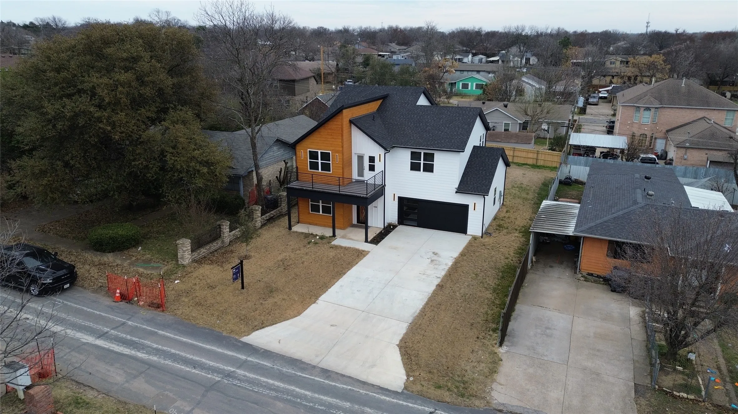 Single Family Residence For Sale in Dallas County , 4448 Marcell Avenue, Dallas, Texas 75211, 4 Bedroom, 4 Bathroom, 2 Garage spaces, 2,067 Sqft, built in 2024, mls#21380039, Real Estate Agent in Dallas, Homes For Sale in Dallas county, Homes For Sale in Dallas, Realtor in Dallas Texas, Real Estate Brokerage Independent Realty Texas, Luminita Cordes Realtor