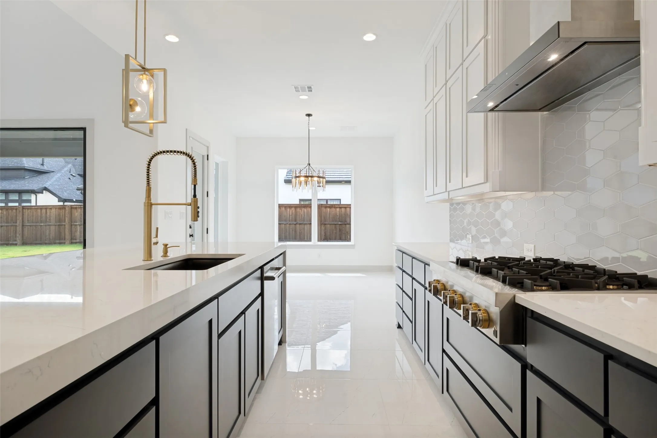 Single Family Residence For Rent in Collin County , 10347 Indigo Bush Lane, Frisco, Texas 75035, 6 Bedroom, 5 Bathroom, 3 Garage spaces, 4,989 Sqft, built in 2026, mls#21380160, Real Estate Agent in Frisco, Homes For Rent in Collin county, Homes For Rent in Frisco, Realtor in Frisco Texas, Real Estate Brokerage Independent Realty Texas, Luminita Cordes Realtor