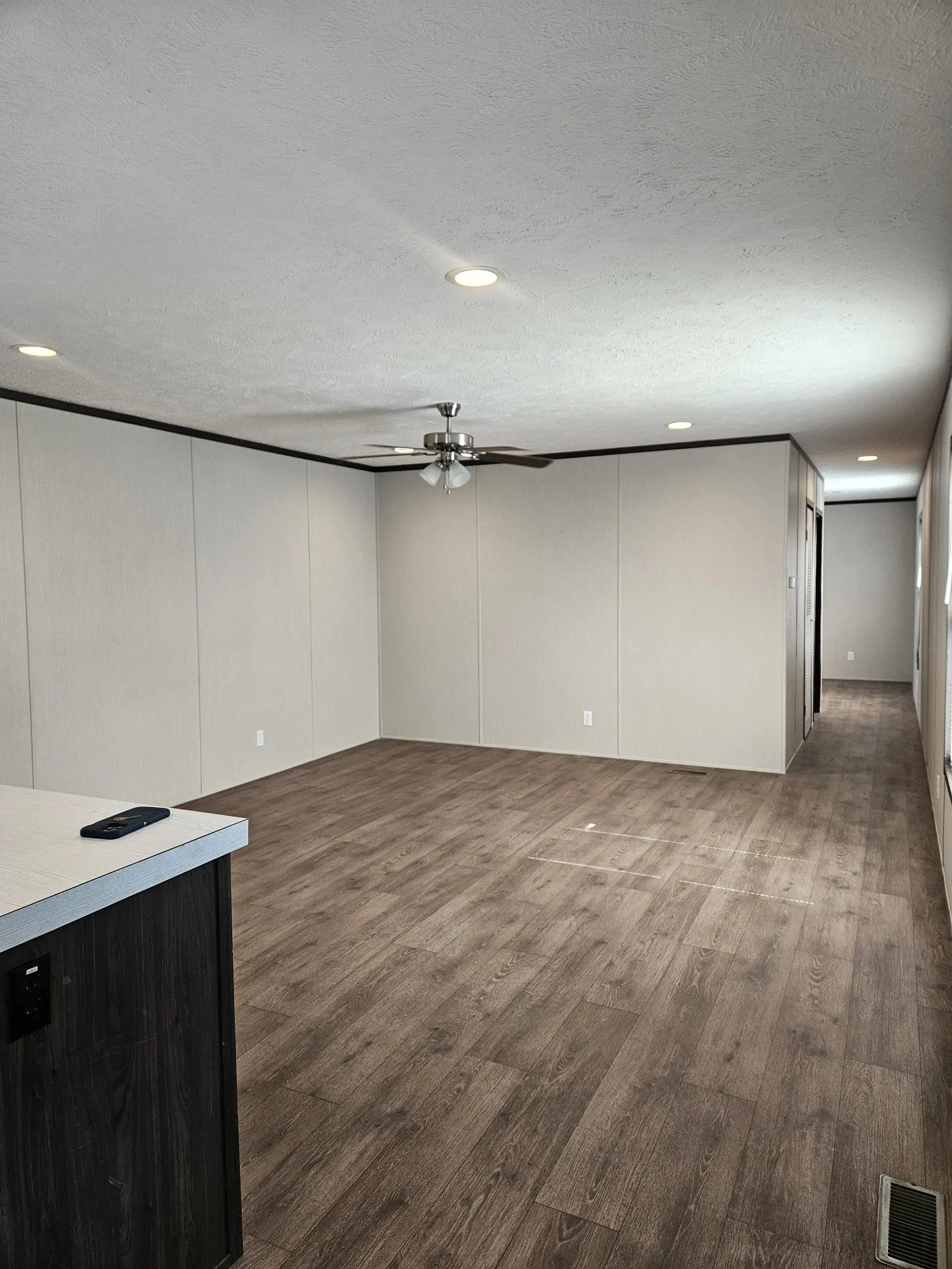 Manufactured Home For Rent in Parker County , 6501 W Hwy 199 6503, Springtown, Texas 76082, 3 Bedroom, 2 Bathroom, Garage spaces, 1,216 Sqft, built in 2014, mls#21380327, Real Estate Agent in Springtown, Homes For Rent in Parker county, Homes For Rent in Springtown, Realtor in Springtown Texas, Real Estate Brokerage Independent Realty Texas, Luminita Cordes Realtor