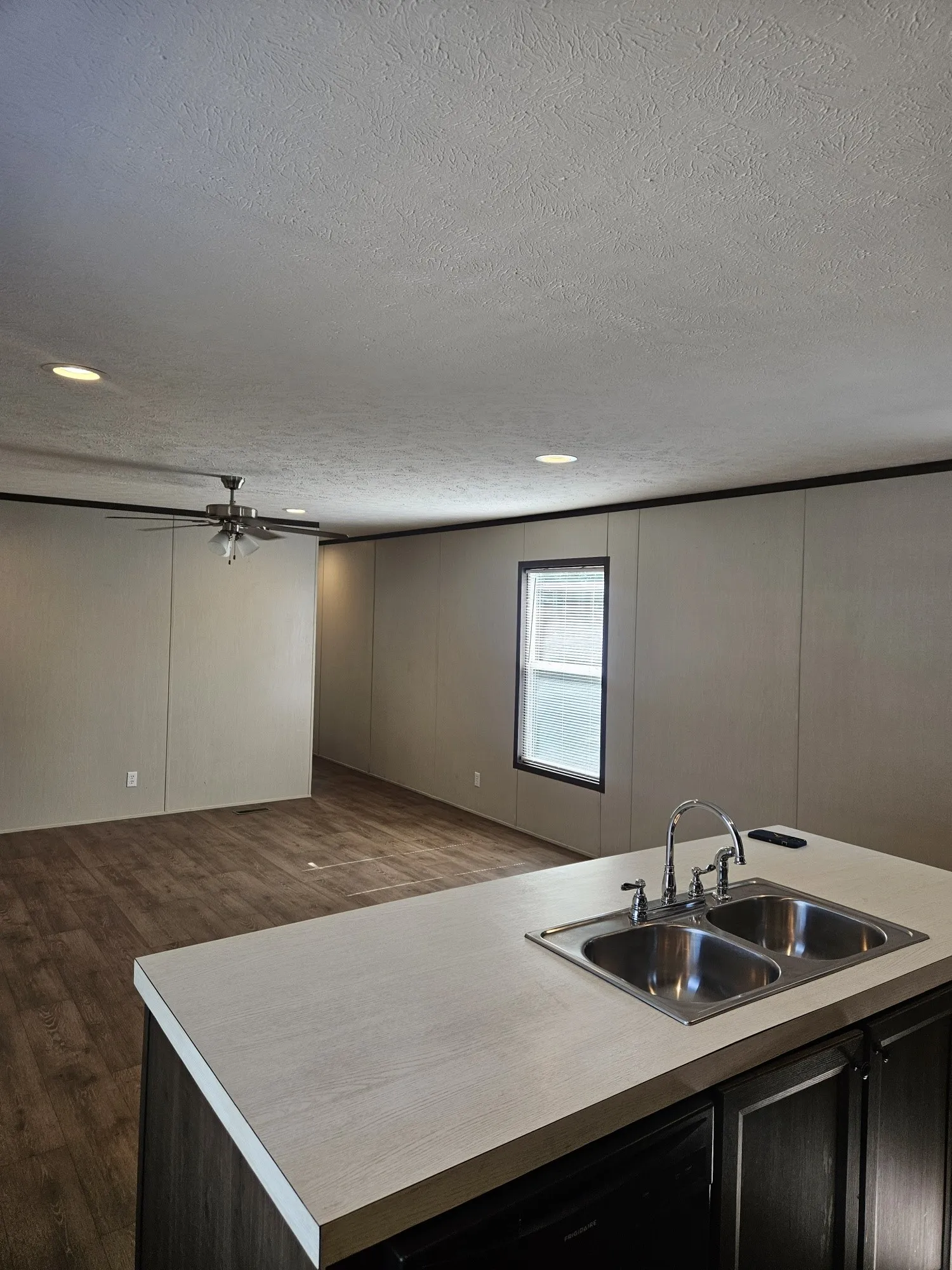 Manufactured Home For Rent in Parker County , 6501 W Hwy 199 6503, Springtown, Texas 76082, 3 Bedroom, 2 Bathroom, Garage spaces, 1,216 Sqft, built in 2014, mls#21380327, Real Estate Agent in Springtown, Homes For Rent in Parker county, Homes For Rent in Springtown, Realtor in Springtown Texas, Real Estate Brokerage Independent Realty Texas, Luminita Cordes Realtor
