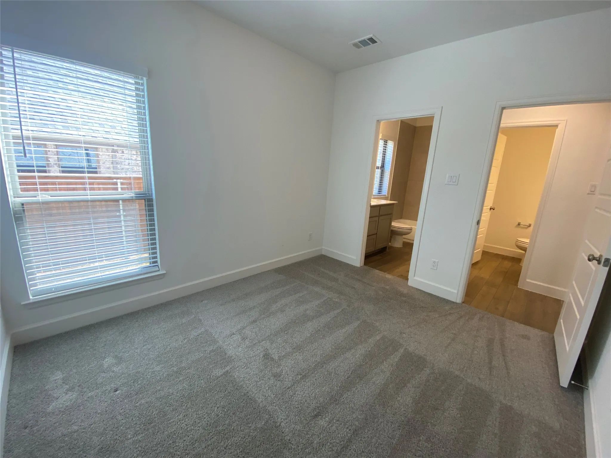 Single Family Residence For Rent in Johnson County , 1624 Bulls Eye Road, Mansfield, Texas 76063, 4 Bedroom, 4 Bathroom, 2 Garage spaces, 2,594 Sqft, built in 2024, mls#21380326, Real Estate Agent in Mansfield, Homes For Rent in Johnson county, Homes For Rent in Mansfield, Realtor in Mansfield Texas, Real Estate Brokerage Independent Realty Texas, Luminita Cordes Realtor