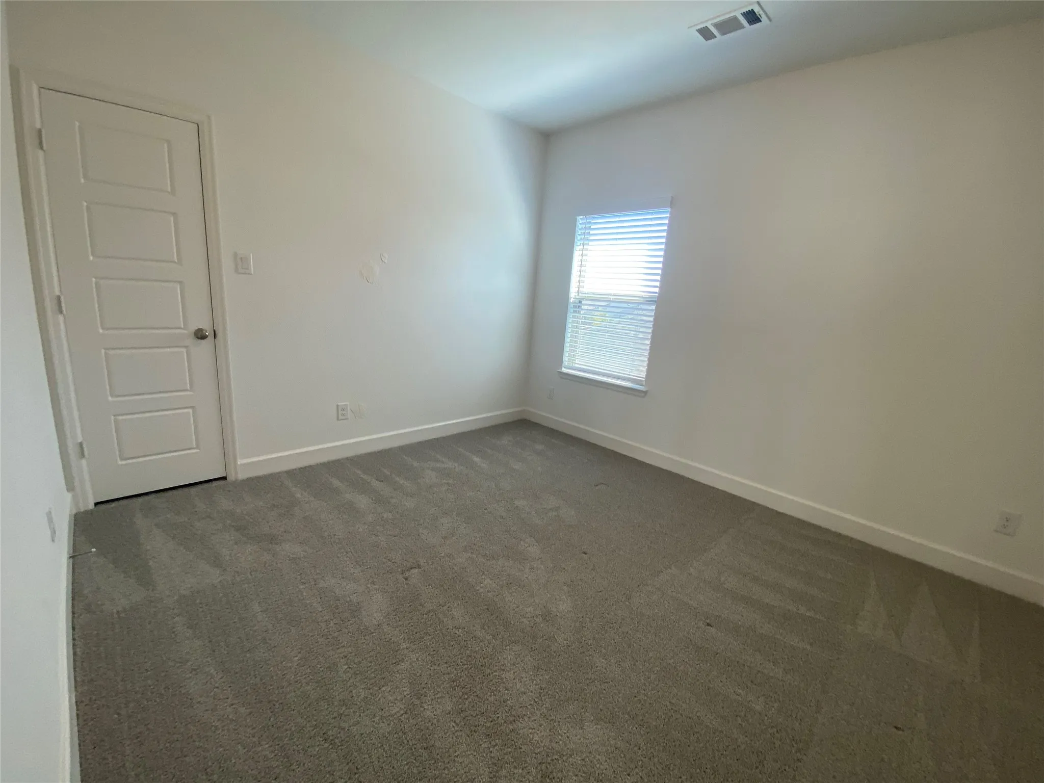 Single Family Residence For Rent in Johnson County , 1624 Bulls Eye Road, Mansfield, Texas 76063, 4 Bedroom, 4 Bathroom, 2 Garage spaces, 2,594 Sqft, built in 2024, mls#21380326, Real Estate Agent in Mansfield, Homes For Rent in Johnson county, Homes For Rent in Mansfield, Realtor in Mansfield Texas, Real Estate Brokerage Independent Realty Texas, Luminita Cordes Realtor