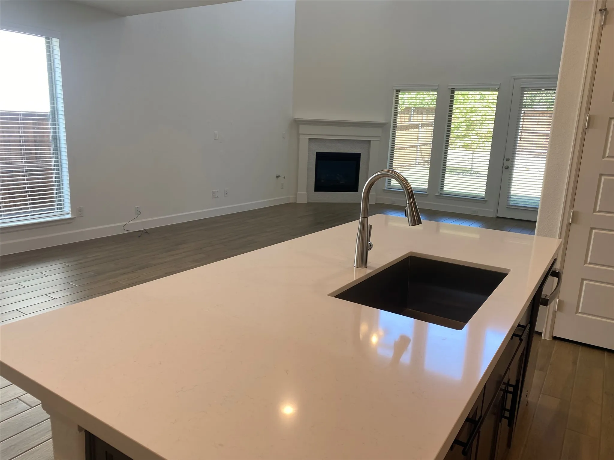 Single Family Residence For Rent in Johnson County , 1624 Bulls Eye Road, Mansfield, Texas 76063, 4 Bedroom, 4 Bathroom, 2 Garage spaces, 2,594 Sqft, built in 2024, mls#21380326, Real Estate Agent in Mansfield, Homes For Rent in Johnson county, Homes For Rent in Mansfield, Realtor in Mansfield Texas, Real Estate Brokerage Independent Realty Texas, Luminita Cordes Realtor