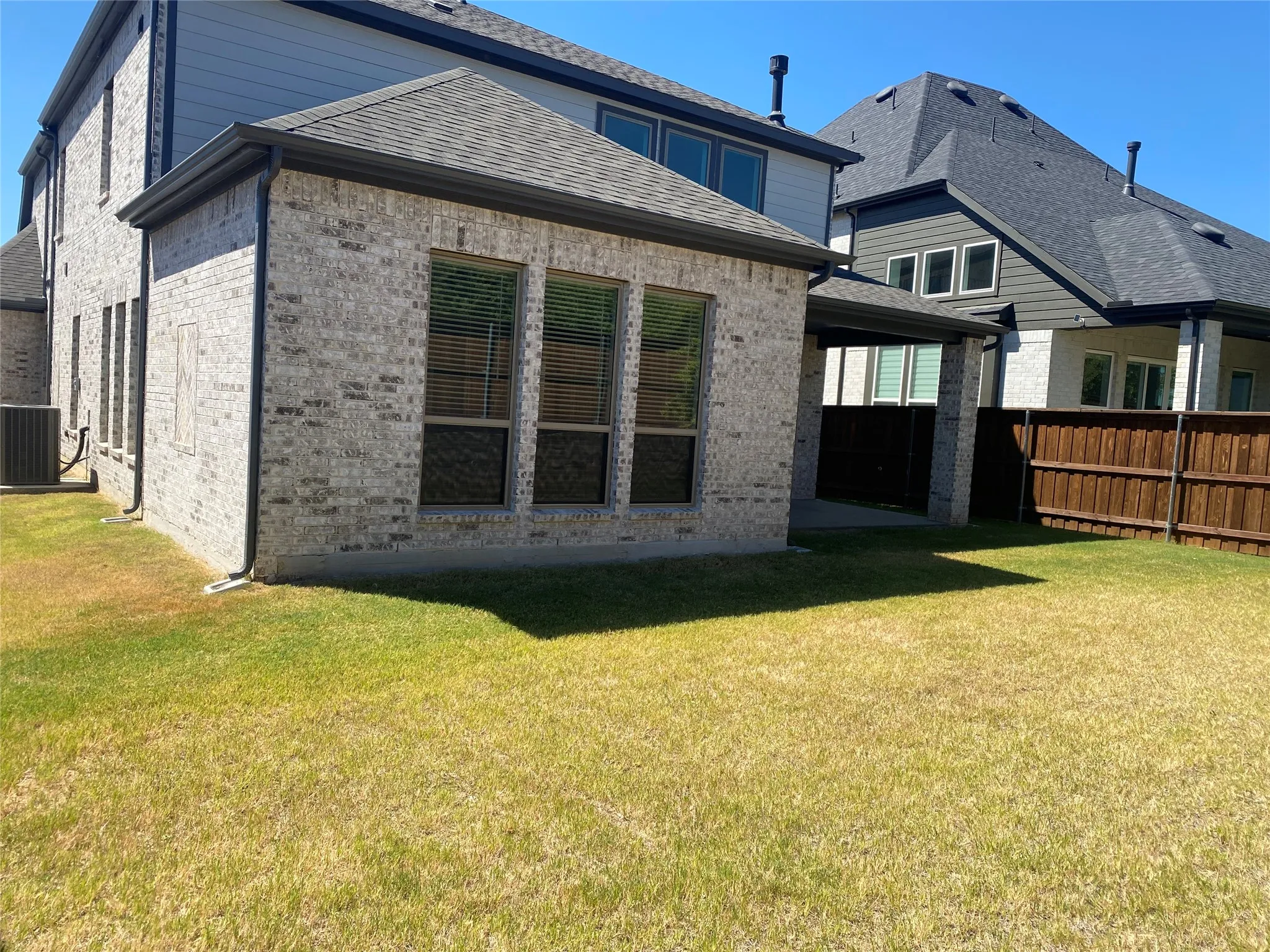 Single Family Residence For Rent in Johnson County , 1624 Bulls Eye Road, Mansfield, Texas 76063, 4 Bedroom, 4 Bathroom, 2 Garage spaces, 2,594 Sqft, built in 2024, mls#21380326, Real Estate Agent in Mansfield, Homes For Rent in Johnson county, Homes For Rent in Mansfield, Realtor in Mansfield Texas, Real Estate Brokerage Independent Realty Texas, Luminita Cordes Realtor