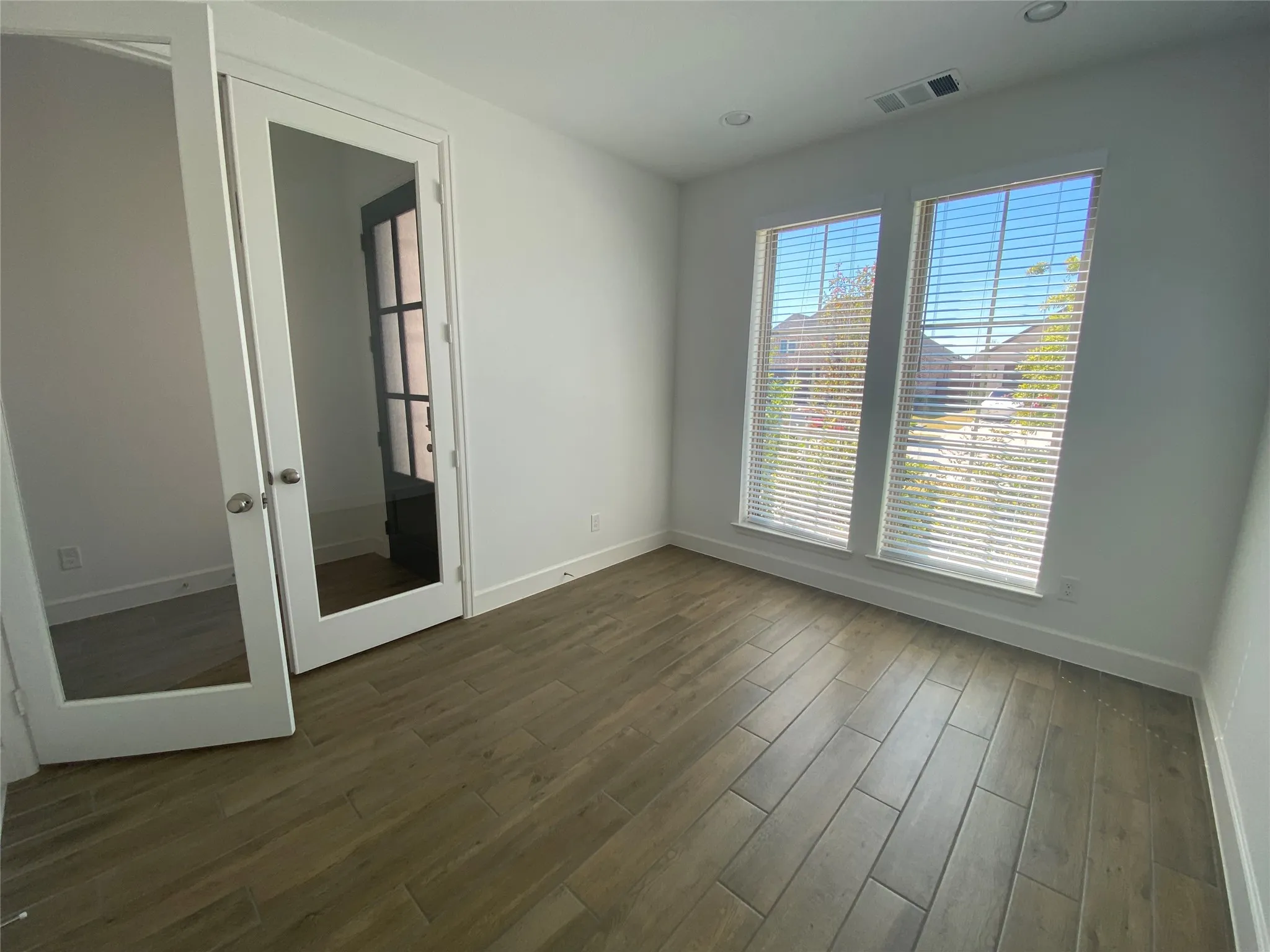 Single Family Residence For Rent in Johnson County , 1624 Bulls Eye Road, Mansfield, Texas 76063, 4 Bedroom, 4 Bathroom, 2 Garage spaces, 2,594 Sqft, built in 2024, mls#21380326, Real Estate Agent in Mansfield, Homes For Rent in Johnson county, Homes For Rent in Mansfield, Realtor in Mansfield Texas, Real Estate Brokerage Independent Realty Texas, Luminita Cordes Realtor