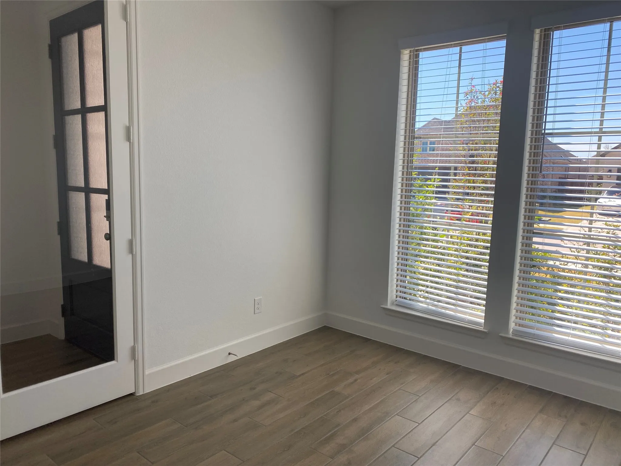 Single Family Residence For Rent in Johnson County , 1624 Bulls Eye Road, Mansfield, Texas 76063, 4 Bedroom, 4 Bathroom, 2 Garage spaces, 2,594 Sqft, built in 2024, mls#21380326, Real Estate Agent in Mansfield, Homes For Rent in Johnson county, Homes For Rent in Mansfield, Realtor in Mansfield Texas, Real Estate Brokerage Independent Realty Texas, Luminita Cordes Realtor