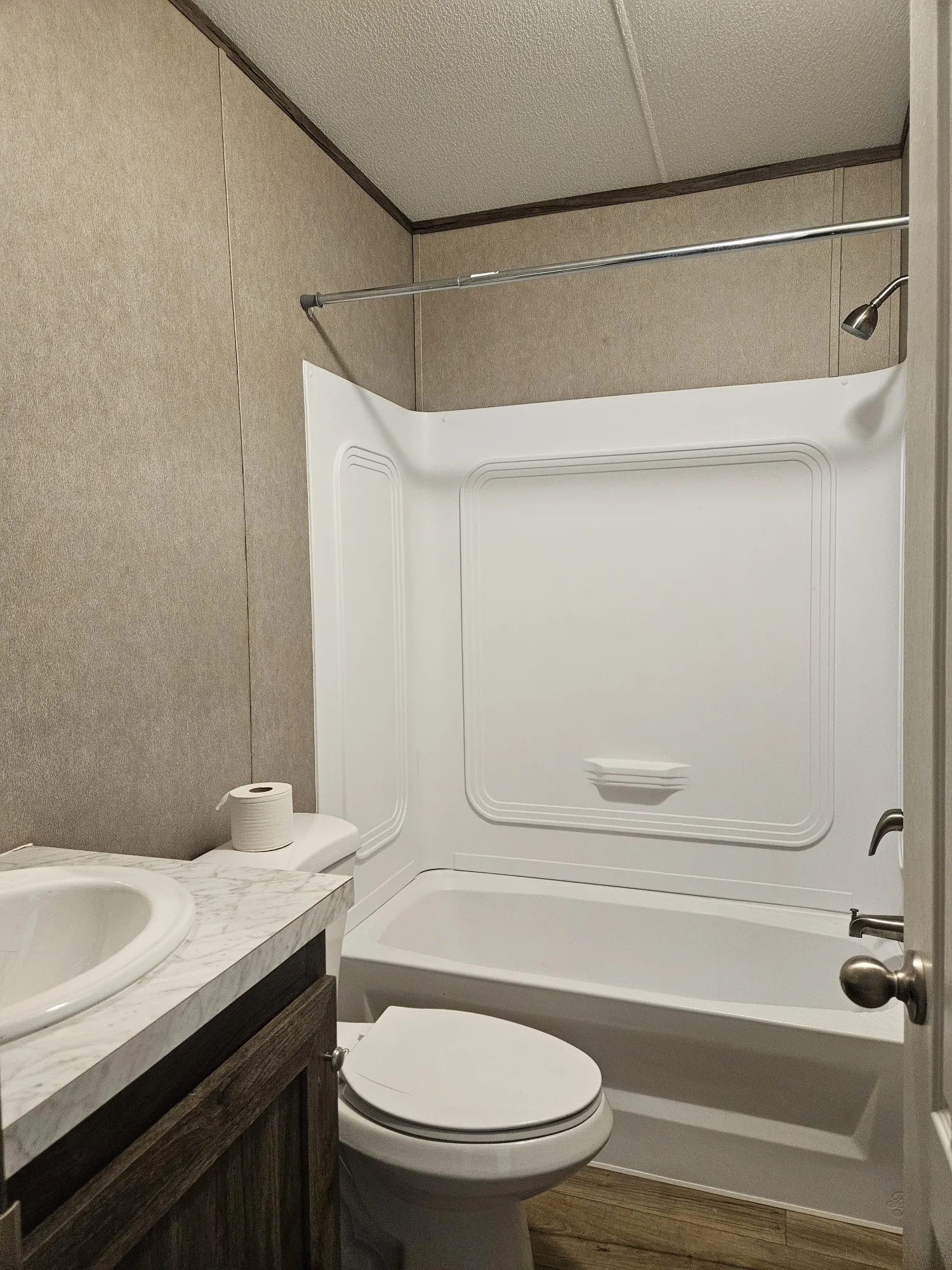 Manufactured Home For Rent in Parker County , 6501 W Hwy 199 6479, Springtown, Texas 76082, 3 Bedroom, 2 Bathroom, Garage spaces, 1,216 Sqft, built in 2020, mls#21380335, Real Estate Agent in Springtown, Homes For Rent in Parker county, Homes For Rent in Springtown, Realtor in Springtown Texas, Real Estate Brokerage Independent Realty Texas, Luminita Cordes Realtor