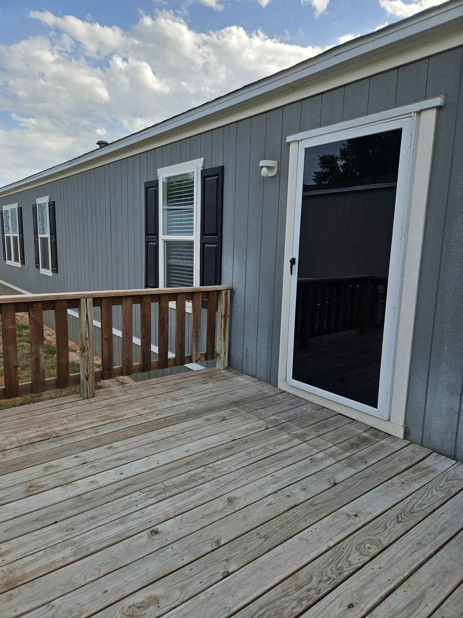 Manufactured Home For Rent in Parker County , 6501 W Hwy 199 6479, Springtown, Texas 76082, 3 Bedroom, 2 Bathroom, Garage spaces, 1,216 Sqft, built in 2020, mls#21380335, Real Estate Agent in Springtown, Homes For Rent in Parker county, Homes For Rent in Springtown, Realtor in Springtown Texas, Real Estate Brokerage Independent Realty Texas, Luminita Cordes Realtor