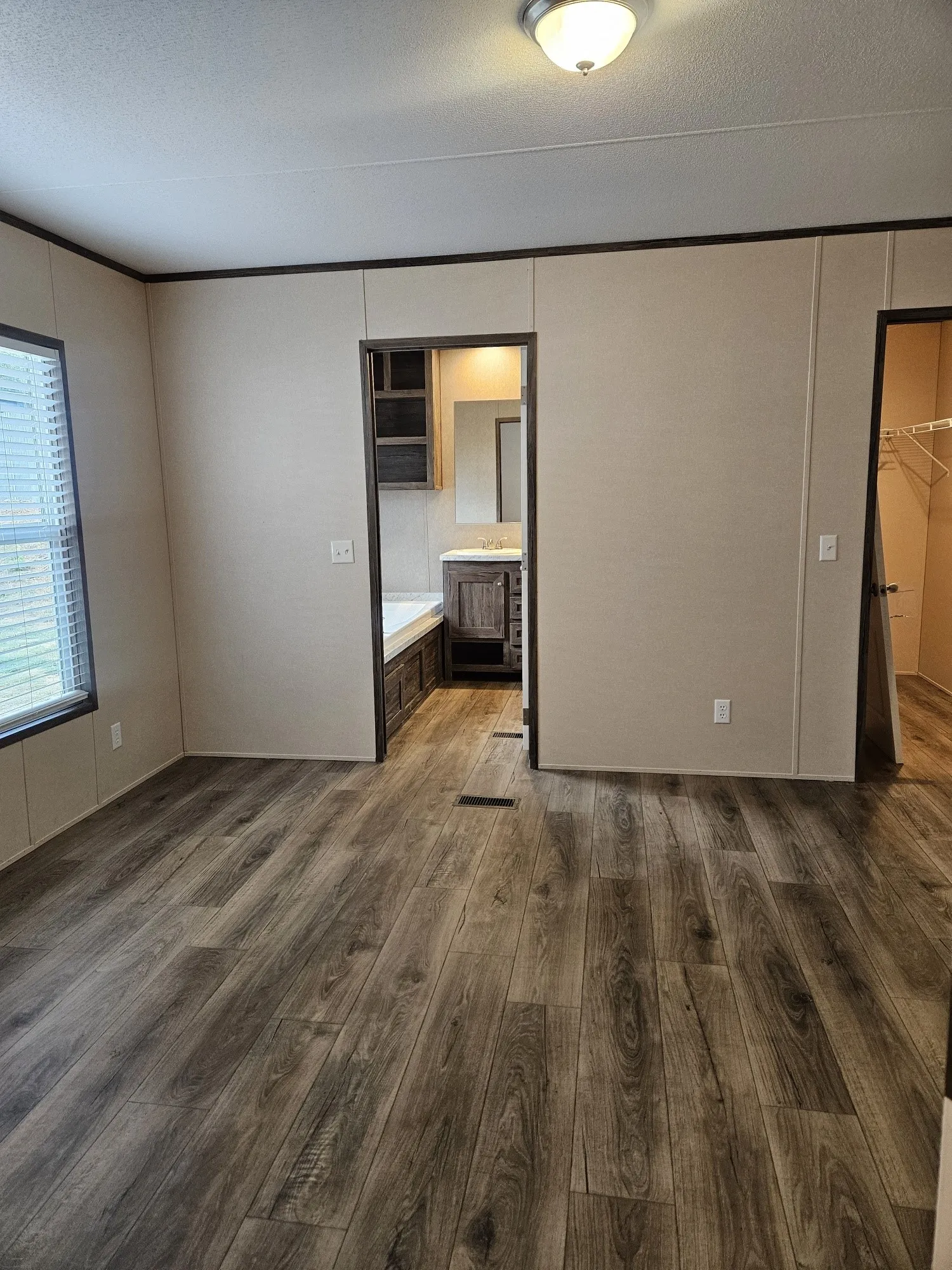 Manufactured Home For Rent in Parker County , 6501 W Hwy 199 6479, Springtown, Texas 76082, 3 Bedroom, 2 Bathroom, Garage spaces, 1,216 Sqft, built in 2020, mls#21380335, Real Estate Agent in Springtown, Homes For Rent in Parker county, Homes For Rent in Springtown, Realtor in Springtown Texas, Real Estate Brokerage Independent Realty Texas, Luminita Cordes Realtor