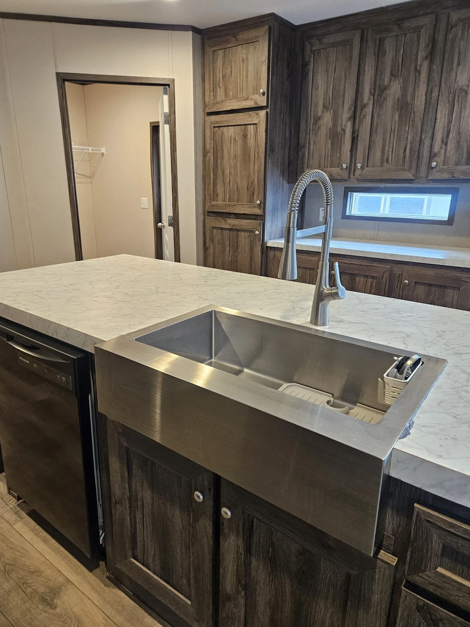 Manufactured Home For Rent in Parker County , 6501 W Hwy 199 6479, Springtown, Texas 76082, 3 Bedroom, 2 Bathroom, Garage spaces, 1,216 Sqft, built in 2020, mls#21380335, Real Estate Agent in Springtown, Homes For Rent in Parker county, Homes For Rent in Springtown, Realtor in Springtown Texas, Real Estate Brokerage Independent Realty Texas, Luminita Cordes Realtor