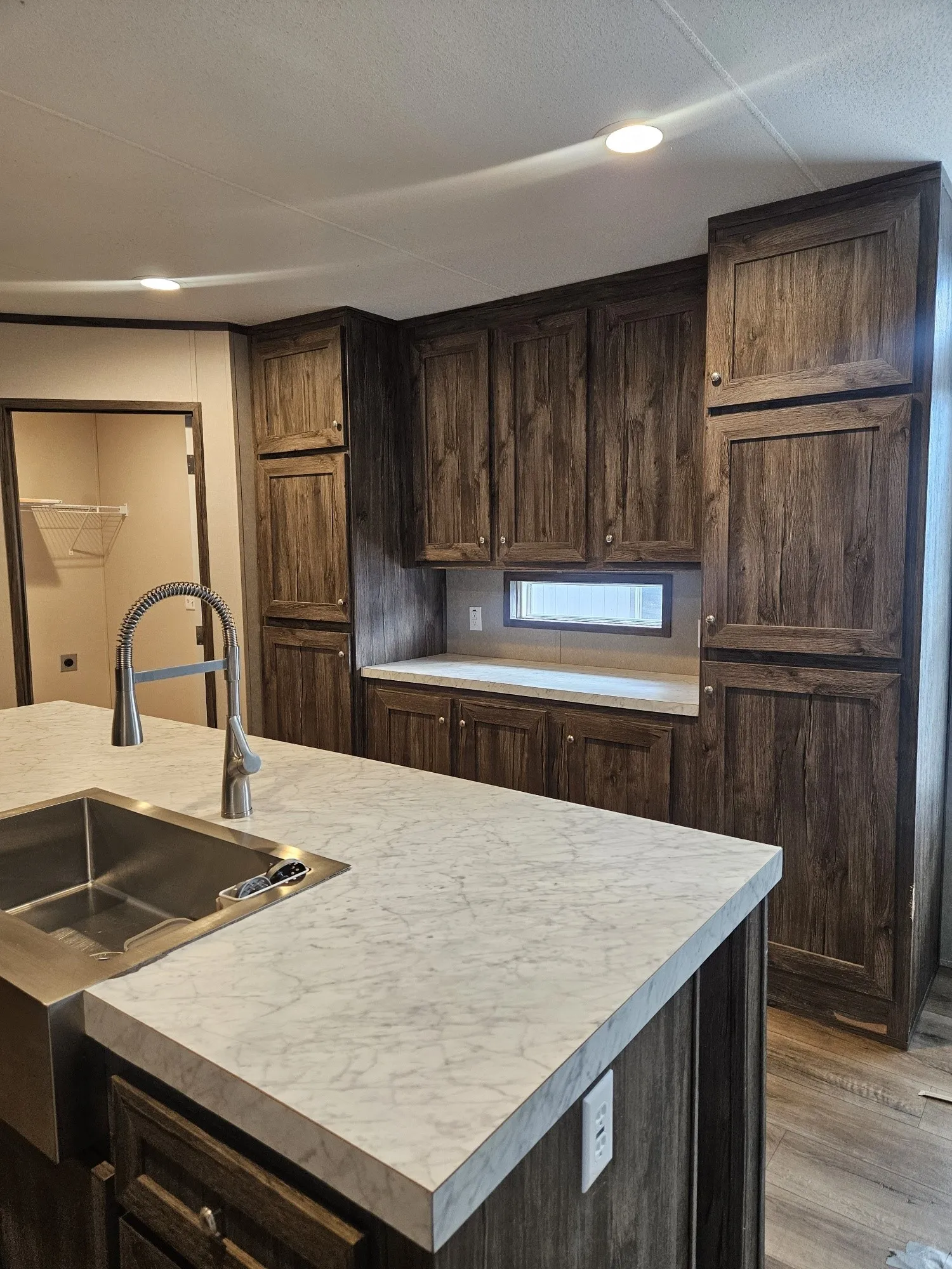 Manufactured Home For Rent in Parker County , 6501 W Hwy 199 6479, Springtown, Texas 76082, 3 Bedroom, 2 Bathroom, Garage spaces, 1,216 Sqft, built in 2020, mls#21380335, Real Estate Agent in Springtown, Homes For Rent in Parker county, Homes For Rent in Springtown, Realtor in Springtown Texas, Real Estate Brokerage Independent Realty Texas, Luminita Cordes Realtor