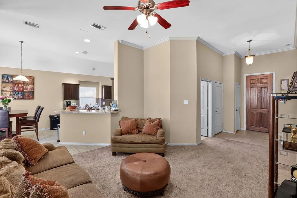 Single Family Residence For Sale in Tarrant County , 632 Atascosa Avenue, Fort Worth, Texas 76120, 3 Bedroom, 2 Bathroom, 2 Garage spaces, 1,466 Sqft, built in 2010, mls#21380306, Real Estate Agent in Fort Worth, Homes For Sale in Tarrant county, Homes For Sale in Fort Worth, Realtor in Fort Worth Texas, Real Estate Brokerage Independent Realty Texas, Luminita Cordes Realtor