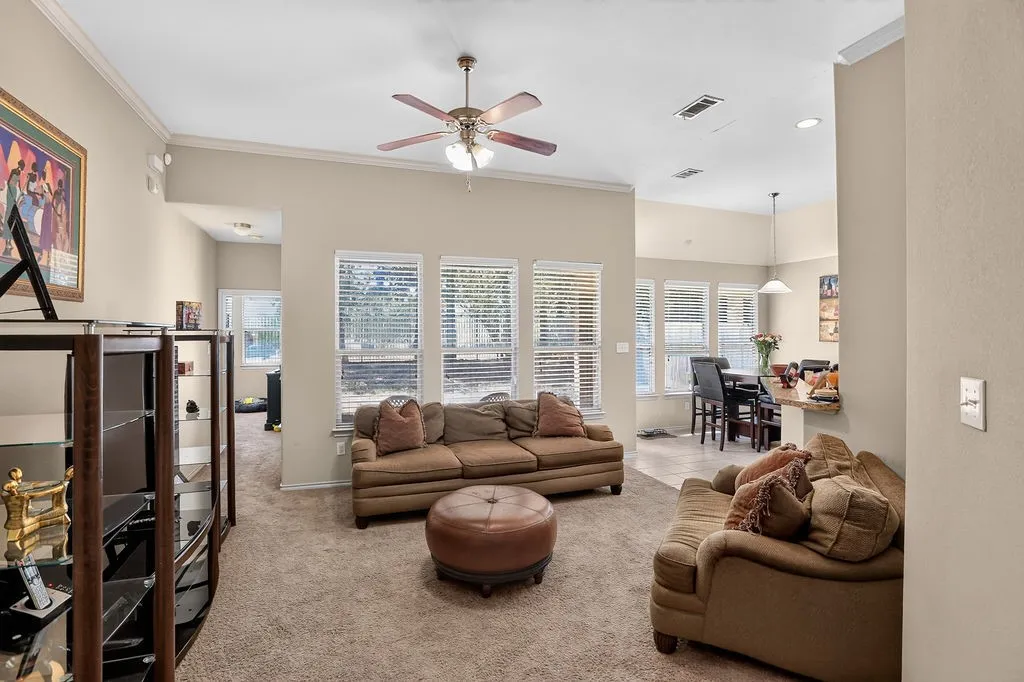 Single Family Residence For Sale in Tarrant County , 632 Atascosa Avenue, Fort Worth, Texas 76120, 3 Bedroom, 2 Bathroom, 2 Garage spaces, 1,466 Sqft, built in 2010, mls#21380306, Real Estate Agent in Fort Worth, Homes For Sale in Tarrant county, Homes For Sale in Fort Worth, Realtor in Fort Worth Texas, Real Estate Brokerage Independent Realty Texas, Luminita Cordes Realtor