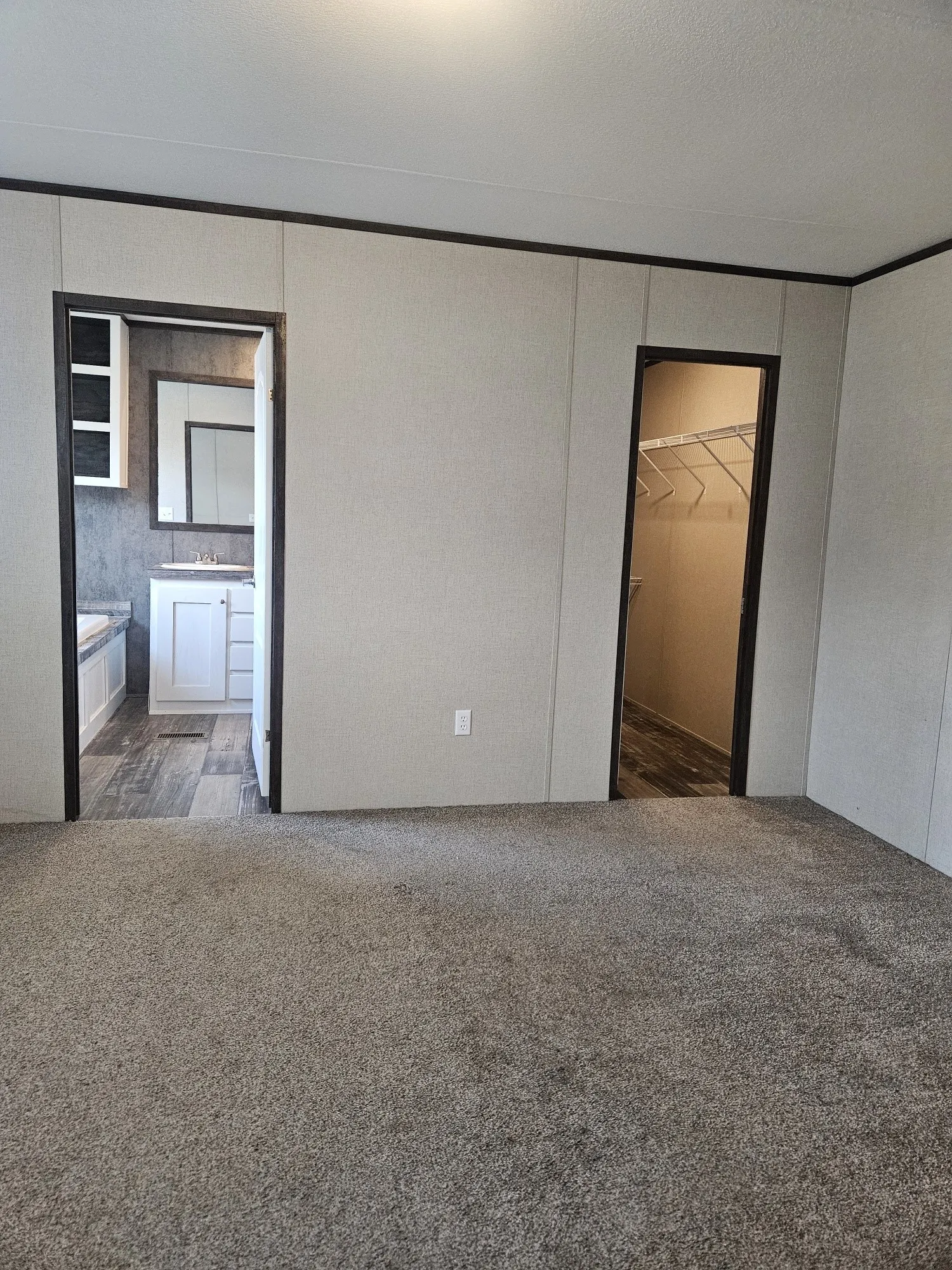 Manufactured Home For Rent in Parker County , 6501 W Hwy 199 6511, Springtown, Texas 76082, 3 Bedroom, 2 Bathroom, Garage spaces, 1,216 Sqft, built in 2020, mls#21380344, Real Estate Agent in Springtown, Homes For Rent in Parker county, Homes For Rent in Springtown, Realtor in Springtown Texas, Real Estate Brokerage Independent Realty Texas, Luminita Cordes Realtor