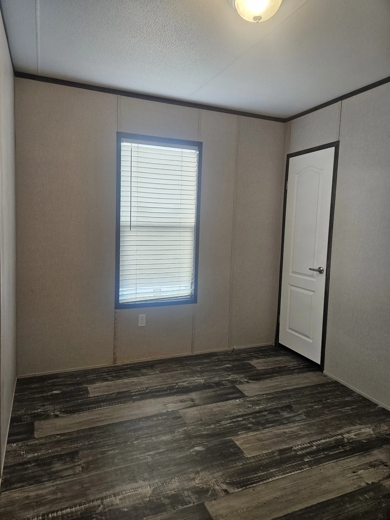 Manufactured Home For Rent in Parker County , 6501 W Hwy 199 6511, Springtown, Texas 76082, 3 Bedroom, 2 Bathroom, Garage spaces, 1,216 Sqft, built in 2020, mls#21380344, Real Estate Agent in Springtown, Homes For Rent in Parker county, Homes For Rent in Springtown, Realtor in Springtown Texas, Real Estate Brokerage Independent Realty Texas, Luminita Cordes Realtor