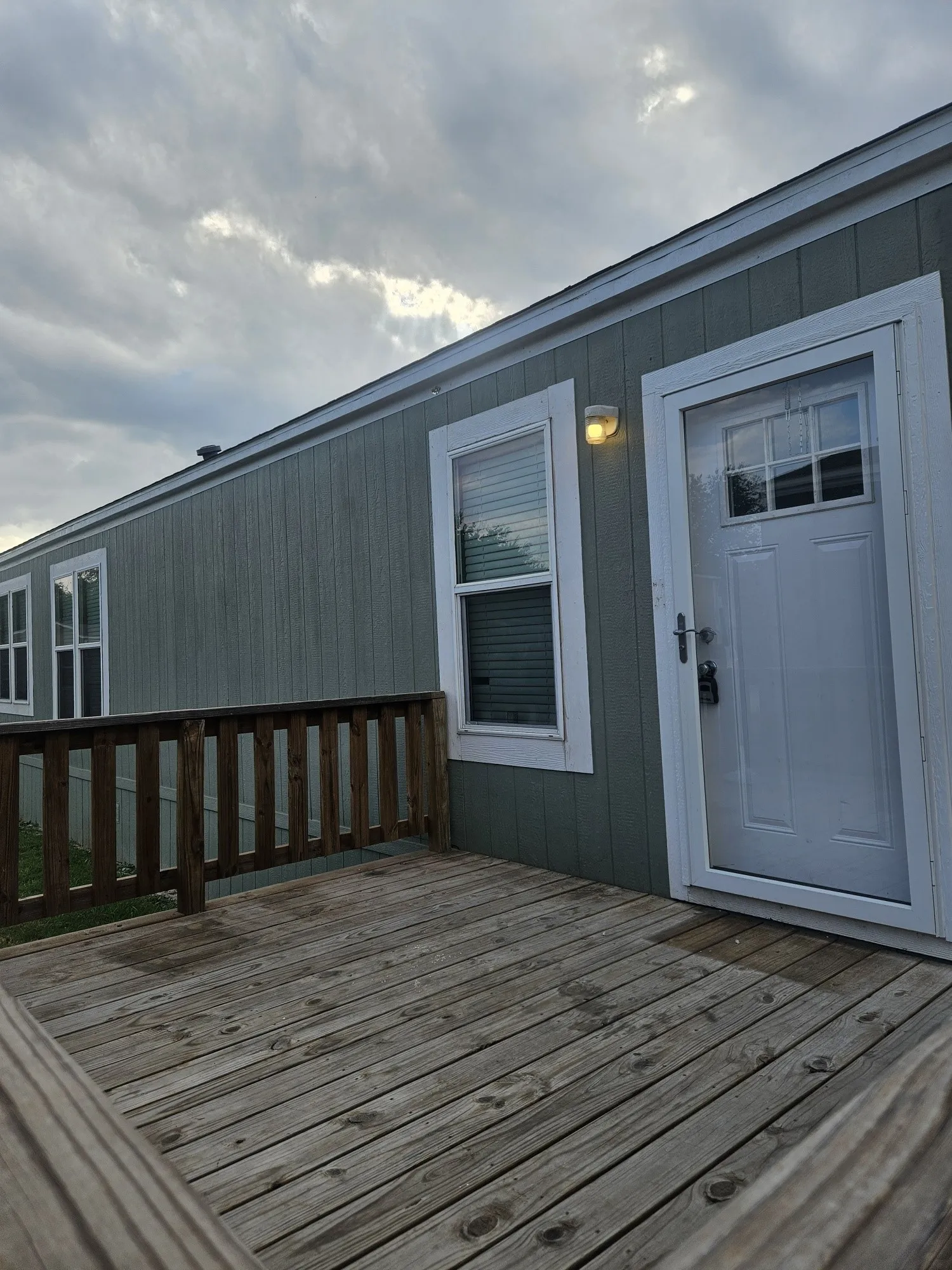 Manufactured Home For Rent in Parker County , 6501 W Hwy 199 6511, Springtown, Texas 76082, 3 Bedroom, 2 Bathroom, Garage spaces, 1,216 Sqft, built in 2020, mls#21380344, Real Estate Agent in Springtown, Homes For Rent in Parker county, Homes For Rent in Springtown, Realtor in Springtown Texas, Real Estate Brokerage Independent Realty Texas, Luminita Cordes Realtor
