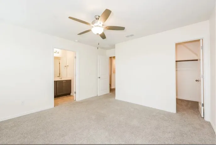 Townhouse For Rent in Tarrant County , 731 Bonnet Trail, Arlington, Texas 76001, 3 Bedroom, 3 Bathroom, 2 Garage spaces, 1,737 Sqft, built in 2022, mls#21380357, Real Estate Agent in Arlington, Homes For Rent in Tarrant county, Homes For Rent in Arlington, Realtor in Arlington Texas, Real Estate Brokerage Independent Realty Texas, Luminita Cordes Realtor