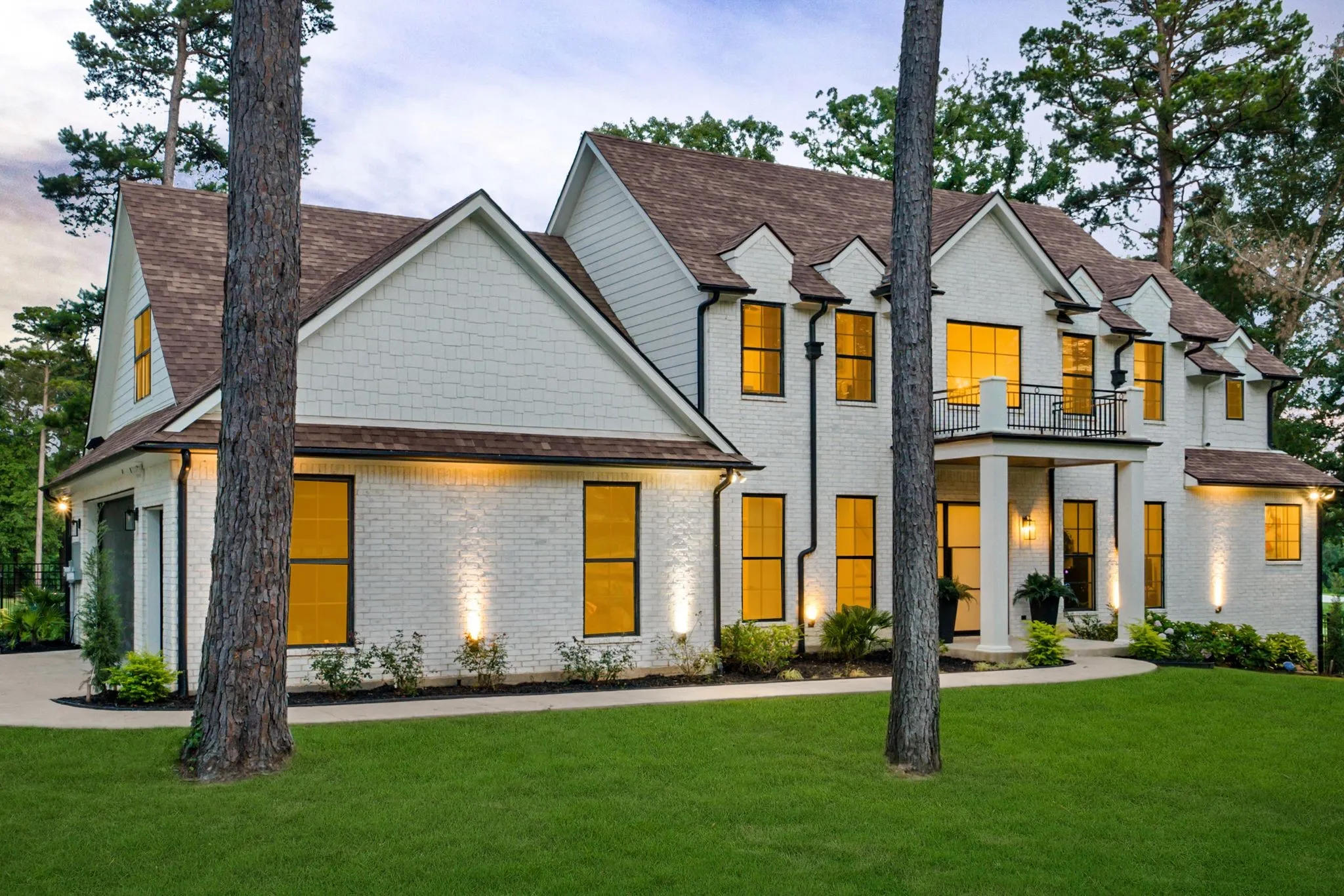 Single Family Residence For Sale in Cherokee County , 1909 County Road 3506, Bullard, Texas 75757, 5 Bedroom, 5 Bathroom, 3 Garage spaces, 3,998 Sqft, built in 2023, mls#21380372, Real Estate Agent in Bullard, Homes For Sale in Cherokee county, Homes For Sale in Bullard, Realtor in Bullard Texas, Real Estate Brokerage Independent Realty Texas, Luminita Cordes Realtor