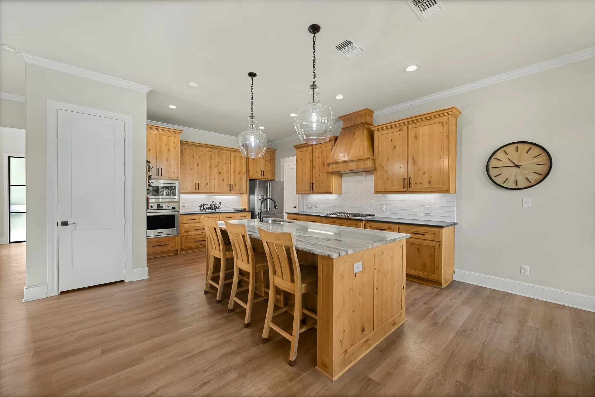 Single Family Residence For Sale in Cherokee County , 1909 County Road 3506, Bullard, Texas 75757, 5 Bedroom, 5 Bathroom, 3 Garage spaces, 3,998 Sqft, built in 2023, mls#21380372, Real Estate Agent in Bullard, Homes For Sale in Cherokee county, Homes For Sale in Bullard, Realtor in Bullard Texas, Real Estate Brokerage Independent Realty Texas, Luminita Cordes Realtor