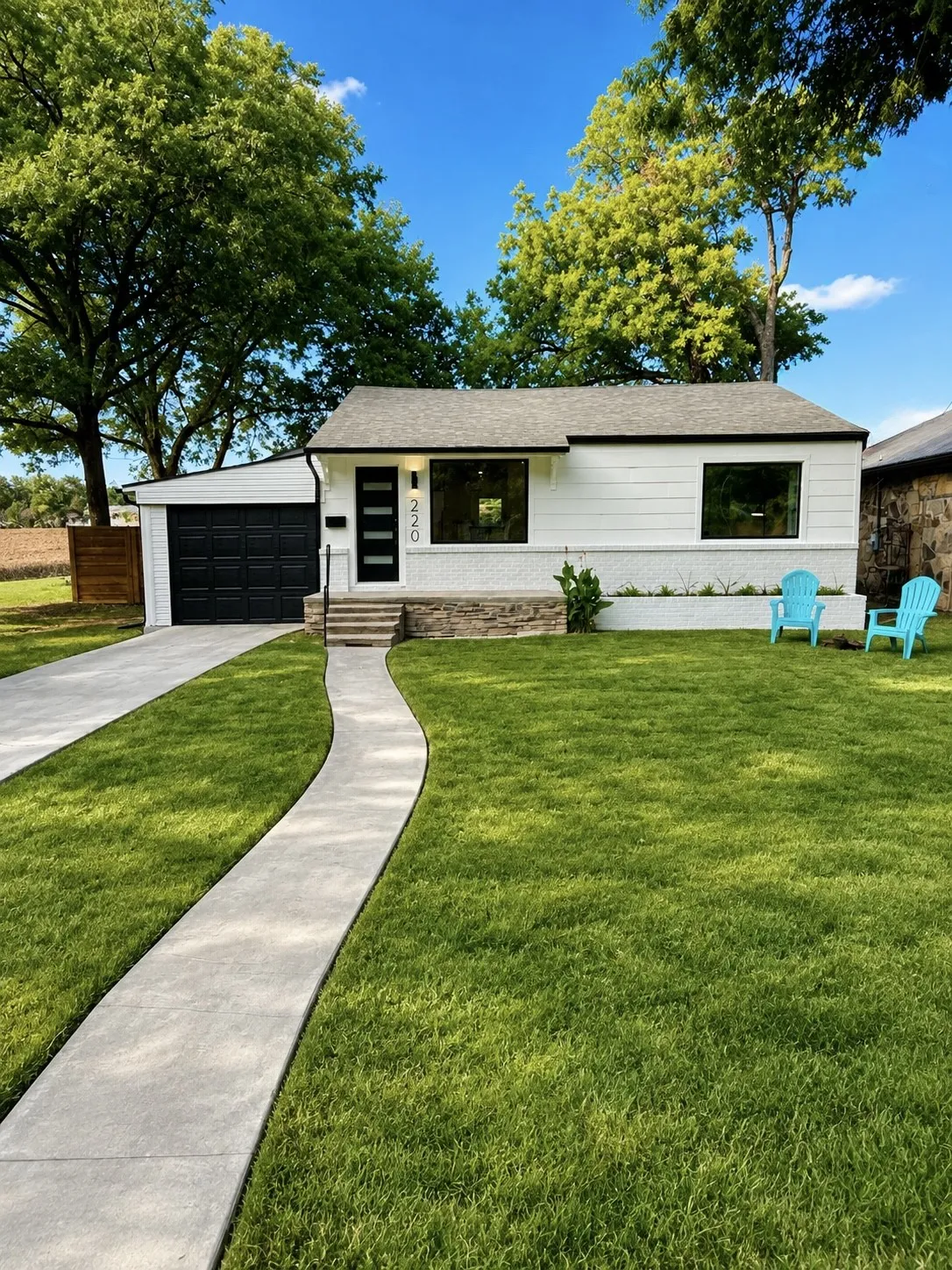 Single Family Residence For Sale in Tarrant County , 220 Sky Acres Drive, Westworth Village, Texas 76114, 2 Bedroom, 1 Bathroom, 1 Garage spaces, 924 Sqft, built in 1952, mls#21380322, Real Estate Agent in Westworth Village, Homes For Sale in Tarrant county, Homes For Sale in Westworth Village, Realtor in Westworth Village Texas, Real Estate Brokerage Independent Realty Texas, Luminita Cordes Realtor