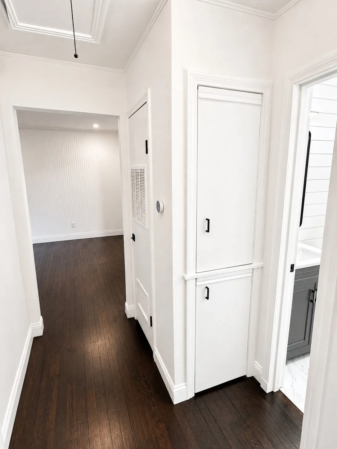 Single Family Residence For Sale in Tarrant County , 220 Sky Acres Drive, Westworth Village, Texas 76114, 2 Bedroom, 1 Bathroom, 1 Garage spaces, 924 Sqft, built in 1952, mls#21380322, Real Estate Agent in Westworth Village, Homes For Sale in Tarrant county, Homes For Sale in Westworth Village, Realtor in Westworth Village Texas, Real Estate Brokerage Independent Realty Texas, Luminita Cordes Realtor