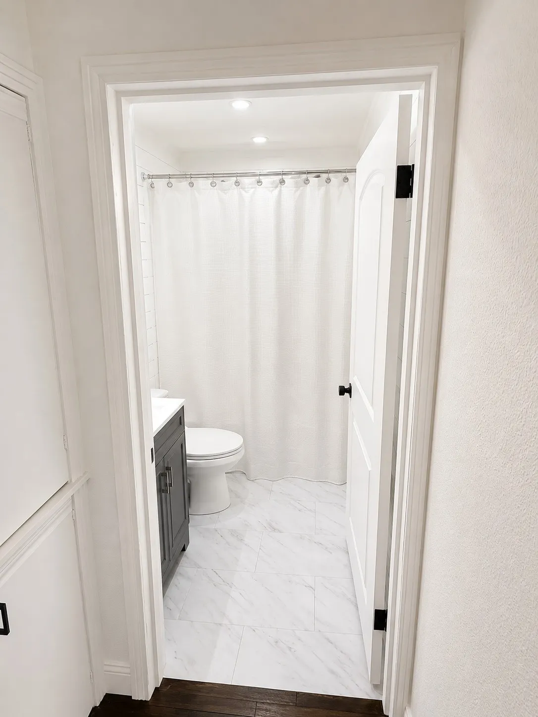Single Family Residence For Sale in Tarrant County , 220 Sky Acres Drive, Westworth Village, Texas 76114, 2 Bedroom, 1 Bathroom, 1 Garage spaces, 924 Sqft, built in 1952, mls#21380322, Real Estate Agent in Westworth Village, Homes For Sale in Tarrant county, Homes For Sale in Westworth Village, Realtor in Westworth Village Texas, Real Estate Brokerage Independent Realty Texas, Luminita Cordes Realtor