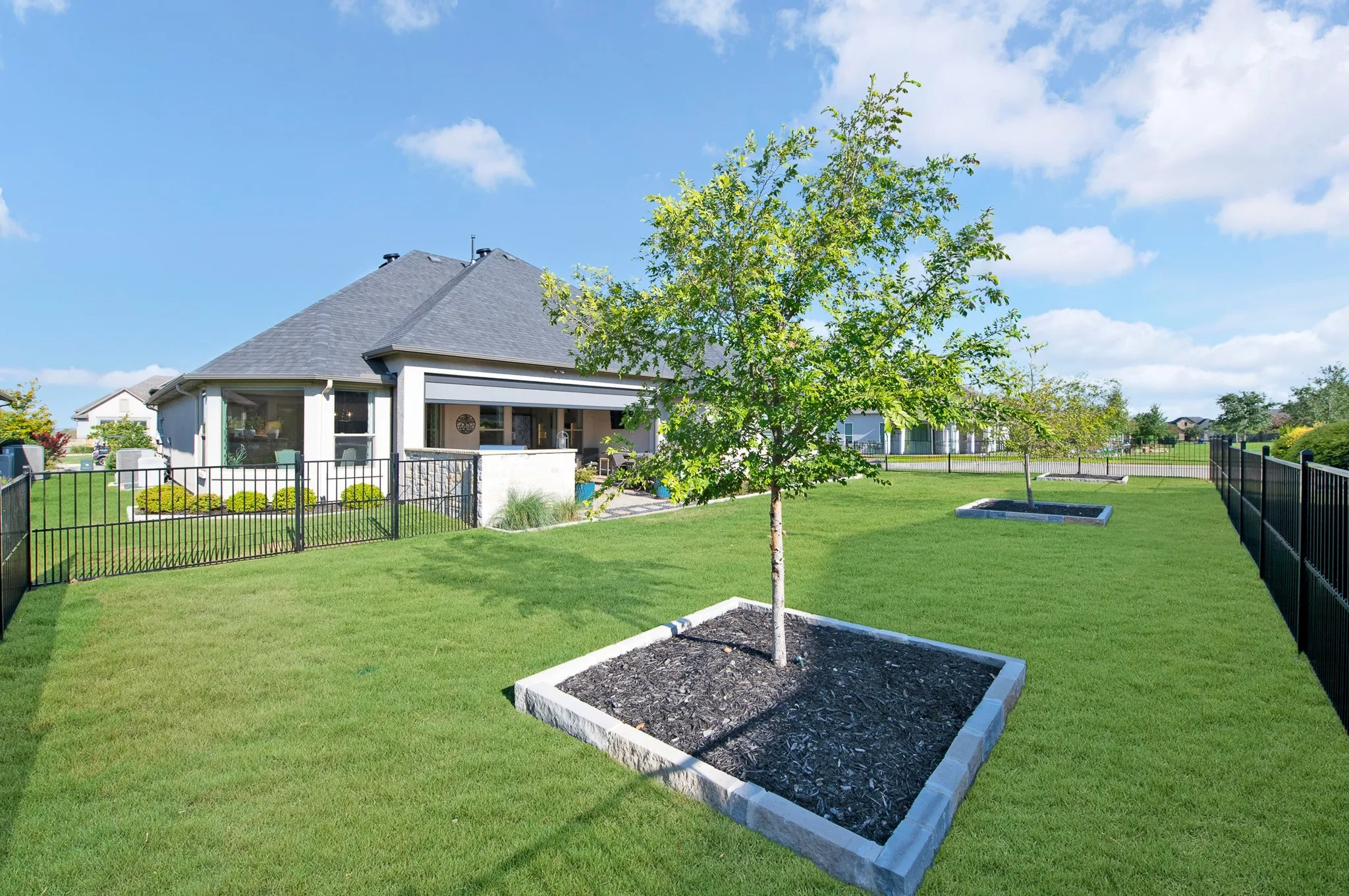 Single Family Residence For Sale in Denton County , 8801 Basanite Avenue, Denton, Texas 76207, 2 Bedroom, 3 Bathroom, 3 Garage spaces, 2,547 Sqft, built in 2022, mls#21379873, Real Estate Agent in Denton, Homes For Sale in Denton county, Homes For Sale in Denton, Realtor in Denton Texas, Real Estate Brokerage Independent Realty Texas, Luminita Cordes Realtor