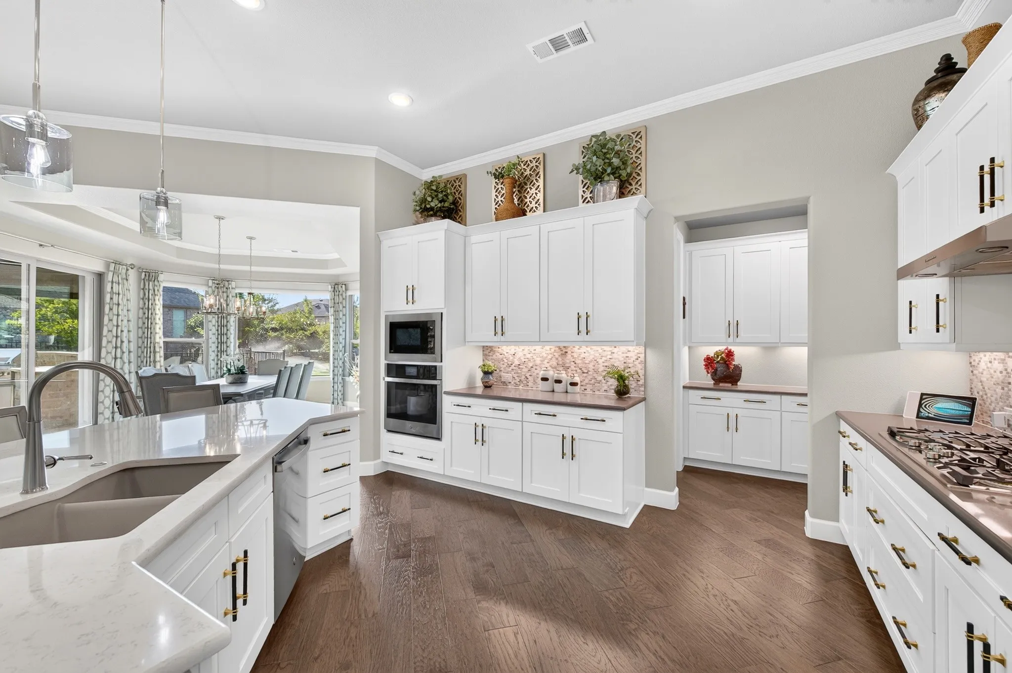 Single Family Residence For Sale in Denton County , 8801 Basanite Avenue, Denton, Texas 76207, 2 Bedroom, 3 Bathroom, 3 Garage spaces, 2,547 Sqft, built in 2022, mls#21379873, Real Estate Agent in Denton, Homes For Sale in Denton county, Homes For Sale in Denton, Realtor in Denton Texas, Real Estate Brokerage Independent Realty Texas, Luminita Cordes Realtor