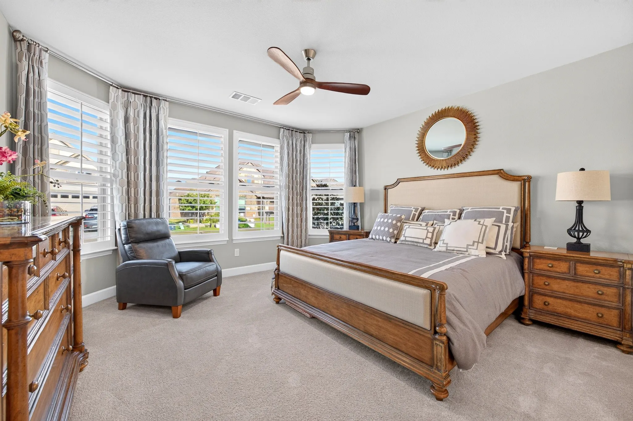 Single Family Residence For Sale in Denton County , 8801 Basanite Avenue, Denton, Texas 76207, 2 Bedroom, 3 Bathroom, 3 Garage spaces, 2,547 Sqft, built in 2022, mls#21379873, Real Estate Agent in Denton, Homes For Sale in Denton county, Homes For Sale in Denton, Realtor in Denton Texas, Real Estate Brokerage Independent Realty Texas, Luminita Cordes Realtor