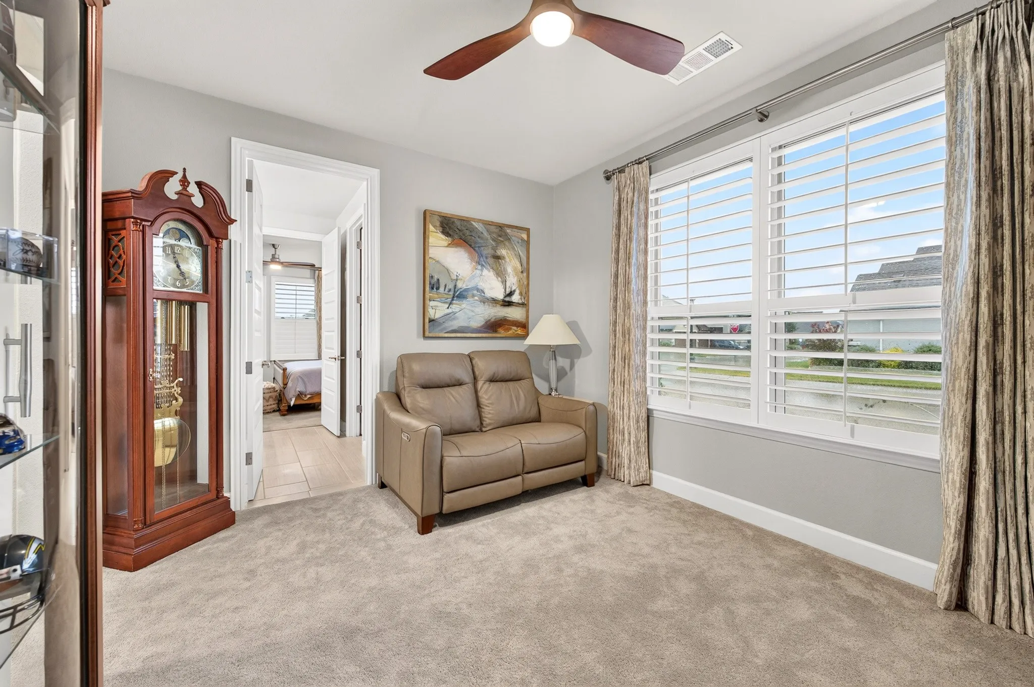 Single Family Residence For Sale in Denton County , 8801 Basanite Avenue, Denton, Texas 76207, 2 Bedroom, 3 Bathroom, 3 Garage spaces, 2,547 Sqft, built in 2022, mls#21379873, Real Estate Agent in Denton, Homes For Sale in Denton county, Homes For Sale in Denton, Realtor in Denton Texas, Real Estate Brokerage Independent Realty Texas, Luminita Cordes Realtor