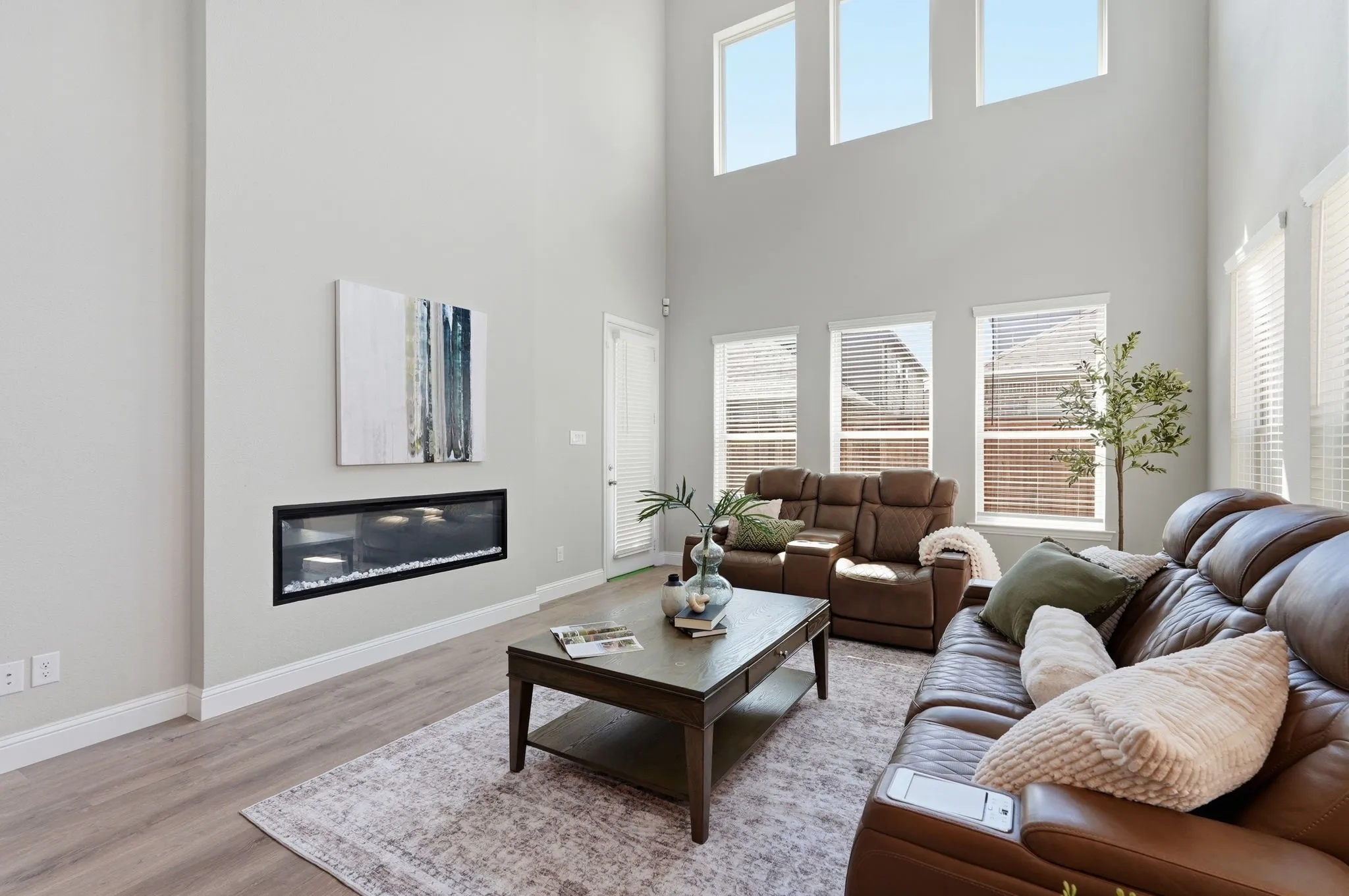 Single Family Residence For Sale in Collin County , 4520 El Paso Drive, Plano, Texas 75024, 4 Bedroom, 4 Bathroom, 2 Garage spaces, 3,018 Sqft, built in 2023, mls#21380156, Real Estate Agent in Plano, Homes For Sale in Collin county, Homes For Sale in Plano, Realtor in Plano Texas, Real Estate Brokerage Independent Realty Texas, Luminita Cordes Realtor