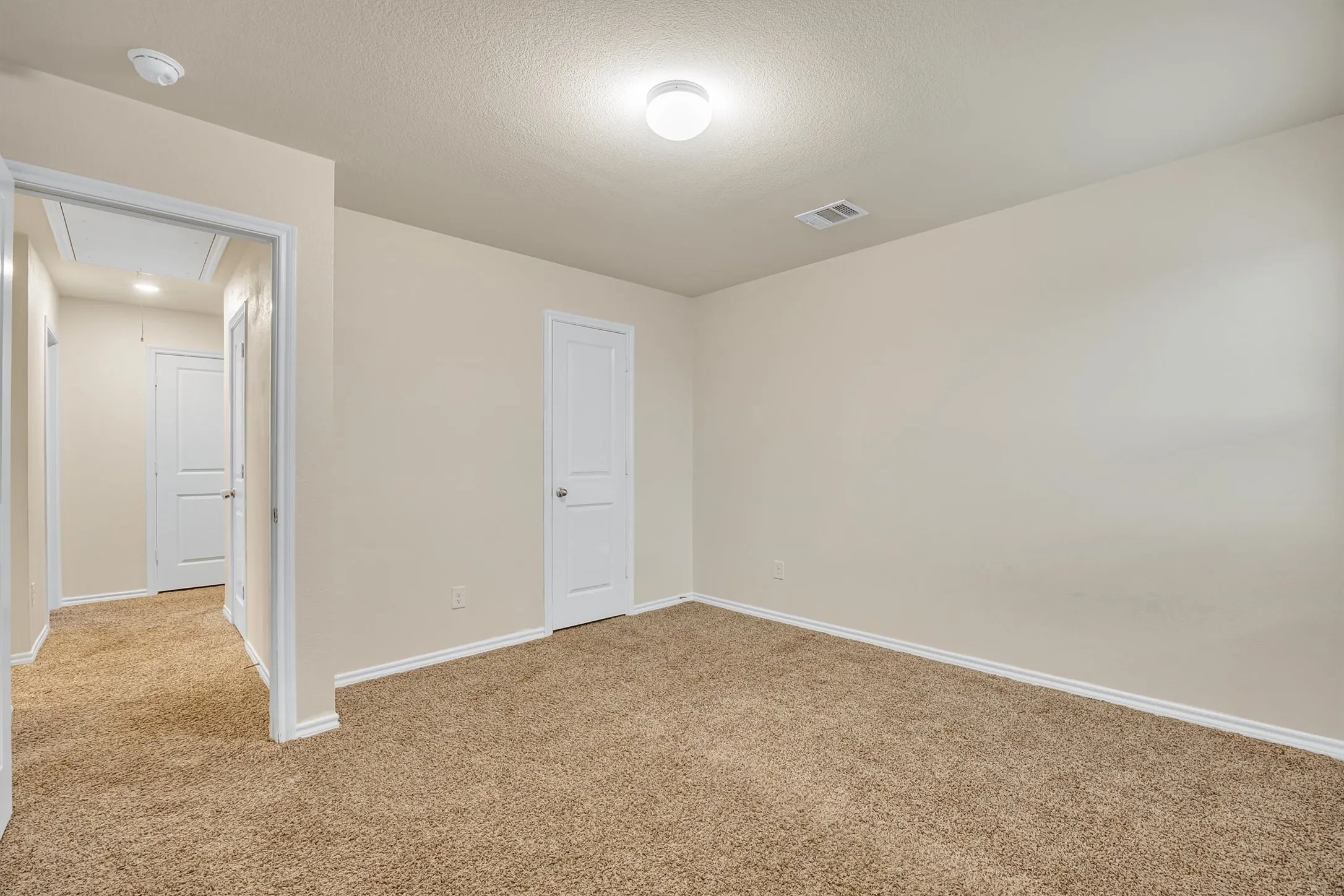 Single Family Residence For Rent in Rockwall County , 2271 Bryant Lane, Fate, Texas 75189, 5 Bedroom, 3 Bathroom, 2 Garage spaces, 2,580 Sqft, built in 2019, mls#21380264, Real Estate Agent in Fate, Homes For Rent in Rockwall county, Homes For Rent in Fate, Realtor in Fate Texas, Real Estate Brokerage Independent Realty Texas, Luminita Cordes Realtor