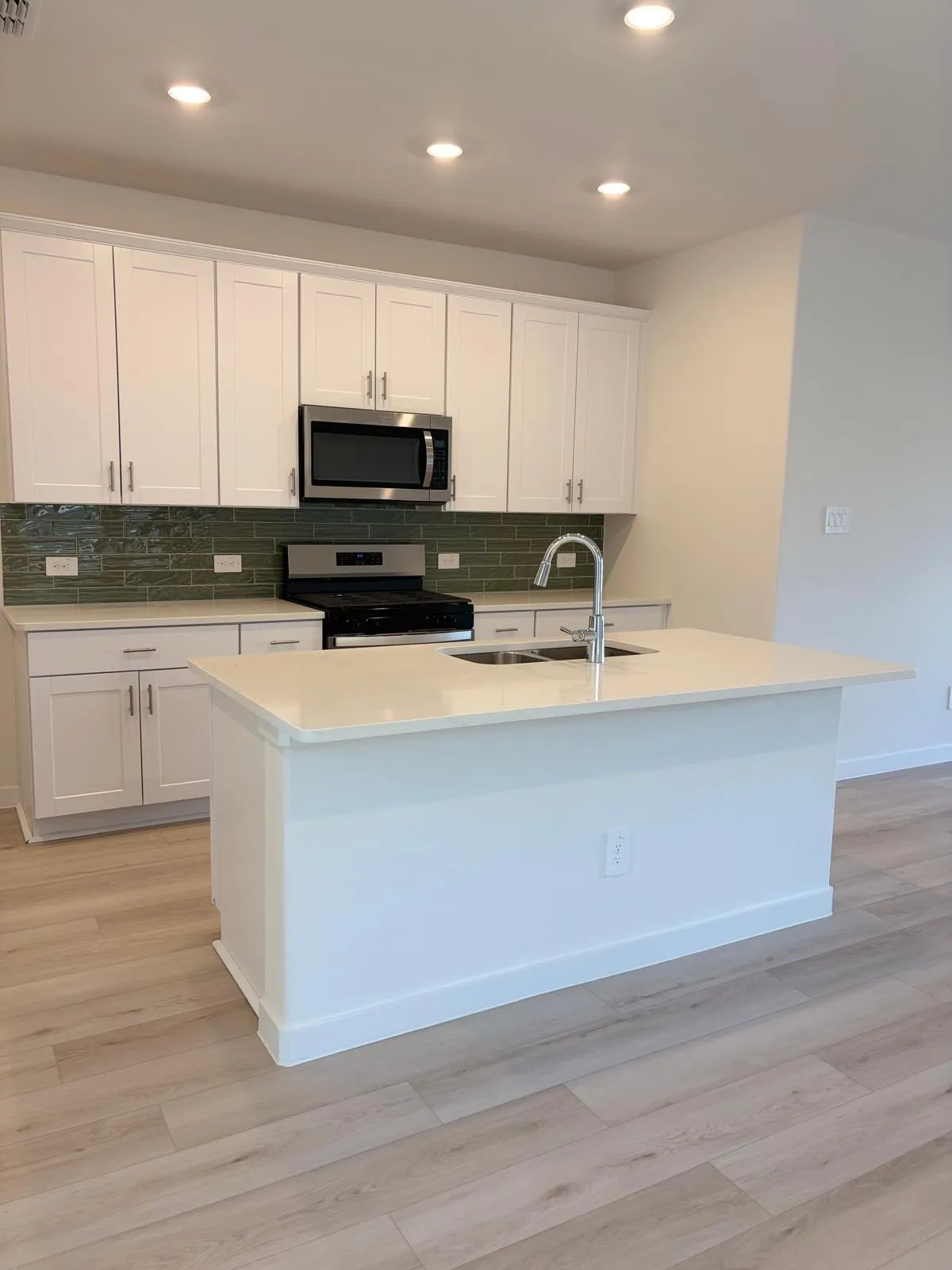 Single Family Residence For Rent in Collin County , 6013 Alderton Drive, Mc Kinney, Texas 75071, 4 Bedroom, 3 Bathroom, 2 Garage spaces, 2,055 Sqft, built in 2026, mls#21376822, Real Estate Agent in Mc Kinney, Homes For Rent in Collin county, Homes For Rent in Mc Kinney, Realtor in Mc Kinney Texas, Real Estate Brokerage Independent Realty Texas, Luminita Cordes Realtor