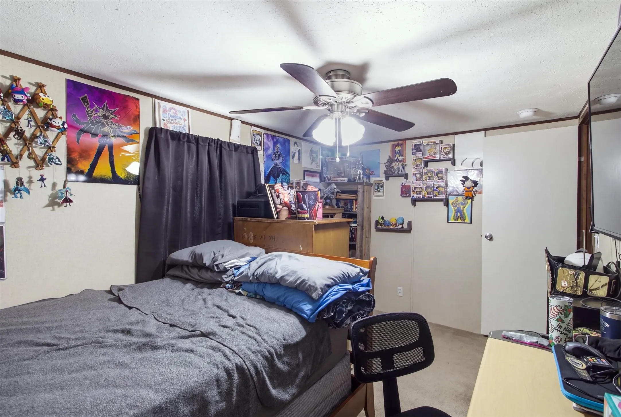 Manufactured Home For Sale in Henderson County , 182 Big Chief Drive, Gun Barrel City, Texas 75156, 2 Bedroom, 2 Bathroom, Garage spaces, 900 Sqft, built in 2018, mls#21372195, Real Estate Agent in Gun Barrel City, Homes For Sale in Henderson county, Homes For Sale in Gun Barrel City, Realtor in Gun Barrel City Texas, Real Estate Brokerage Independent Realty Texas, Luminita Cordes Realtor