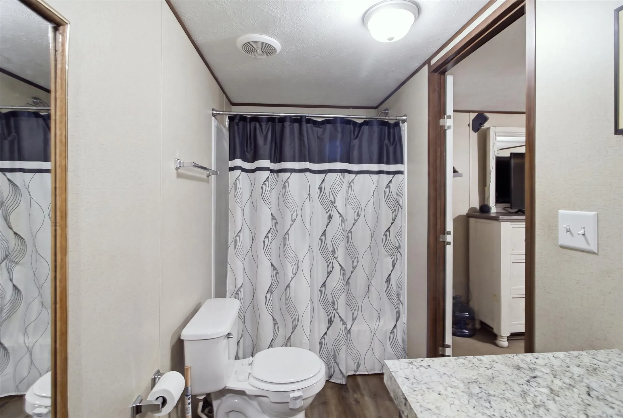 Manufactured Home For Sale in Henderson County , 182 Big Chief Drive, Gun Barrel City, Texas 75156, 2 Bedroom, 2 Bathroom, Garage spaces, 900 Sqft, built in 2018, mls#21372195, Real Estate Agent in Gun Barrel City, Homes For Sale in Henderson county, Homes For Sale in Gun Barrel City, Realtor in Gun Barrel City Texas, Real Estate Brokerage Independent Realty Texas, Luminita Cordes Realtor