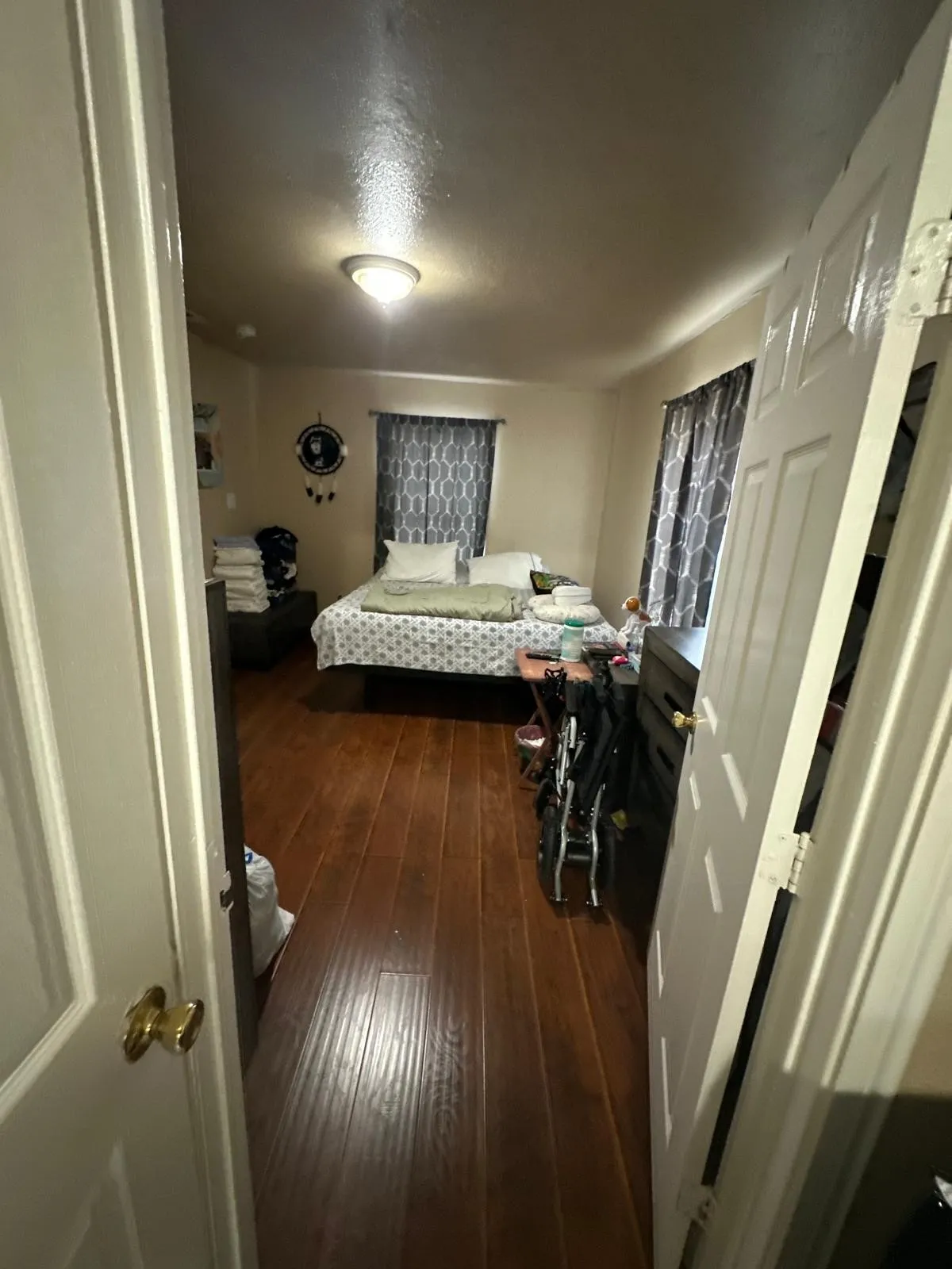 Single Family Residence For Sale in Tarrant County , 2720 Burchill Road, Fort Worth, Texas 76105, 2 Bedroom, 1 Bathroom, Garage spaces, 840 Sqft, built in 1945, mls#21380386, Real Estate Agent in Fort Worth, Homes For Sale in Tarrant county, Homes For Sale in Fort Worth, Realtor in Fort Worth Texas, Real Estate Brokerage Independent Realty Texas, Luminita Cordes Realtor