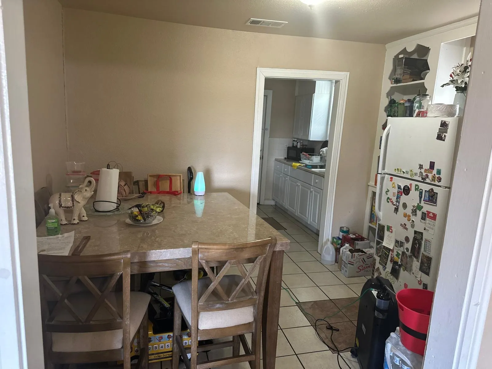 Single Family Residence For Sale in Tarrant County , 2720 Burchill Road, Fort Worth, Texas 76105, 2 Bedroom, 1 Bathroom, Garage spaces, 840 Sqft, built in 1945, mls#21380386, Real Estate Agent in Fort Worth, Homes For Sale in Tarrant county, Homes For Sale in Fort Worth, Realtor in Fort Worth Texas, Real Estate Brokerage Independent Realty Texas, Luminita Cordes Realtor