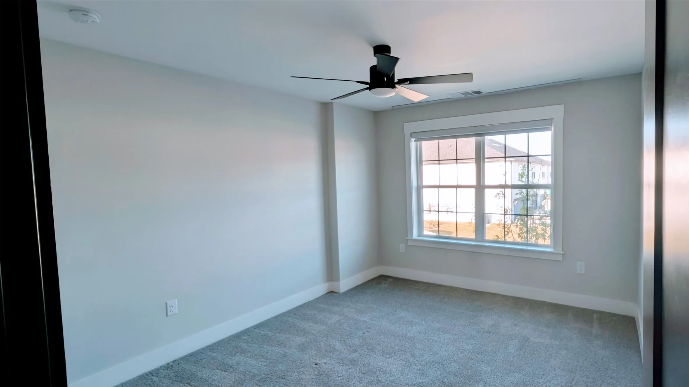 Townhouse For Rent in Collin County , 1602 Palladio Loop, Princeton, Texas 75407, 3 Bedroom, 4 Bathroom, 2 Garage spaces, 1,962 Sqft, built in 2024, mls#21380414, Real Estate Agent in Princeton, Homes For Rent in Collin county, Homes For Rent in Princeton, Realtor in Princeton Texas, Real Estate Brokerage Independent Realty Texas, Luminita Cordes Realtor