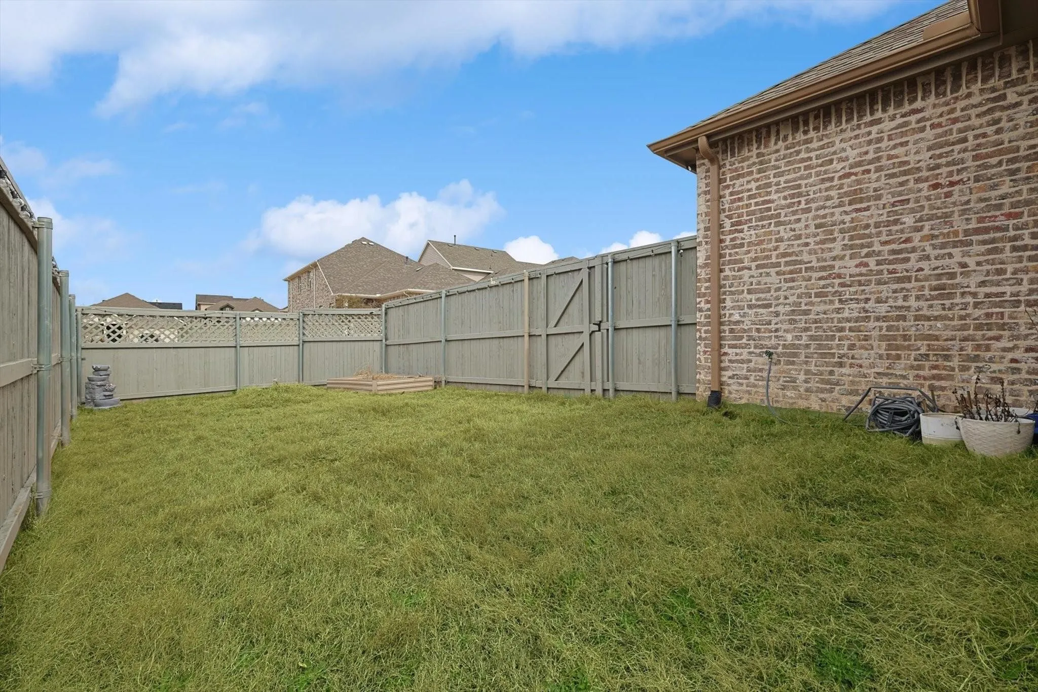 Single Family Residence For Sale in Denton County , 2340 Gray Drive, Northlake, Texas 76247, 3 Bedroom, 2 Bathroom, 2 Garage spaces, 1,611 Sqft, built in 2022, mls#21380423, Real Estate Agent in Northlake, Homes For Sale in Denton county, Homes For Sale in Northlake, Realtor in Northlake Texas, Real Estate Brokerage Independent Realty Texas, Luminita Cordes Realtor